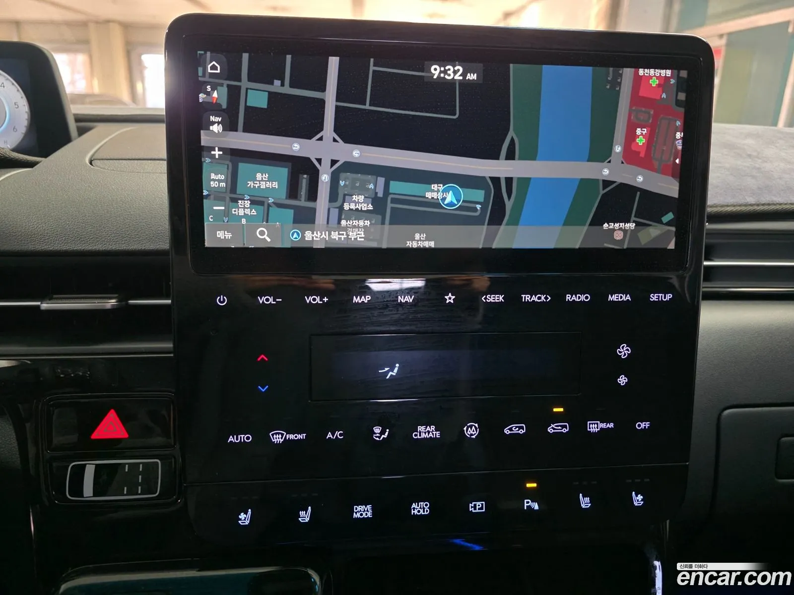 Hyundai Staria 2024 — 10