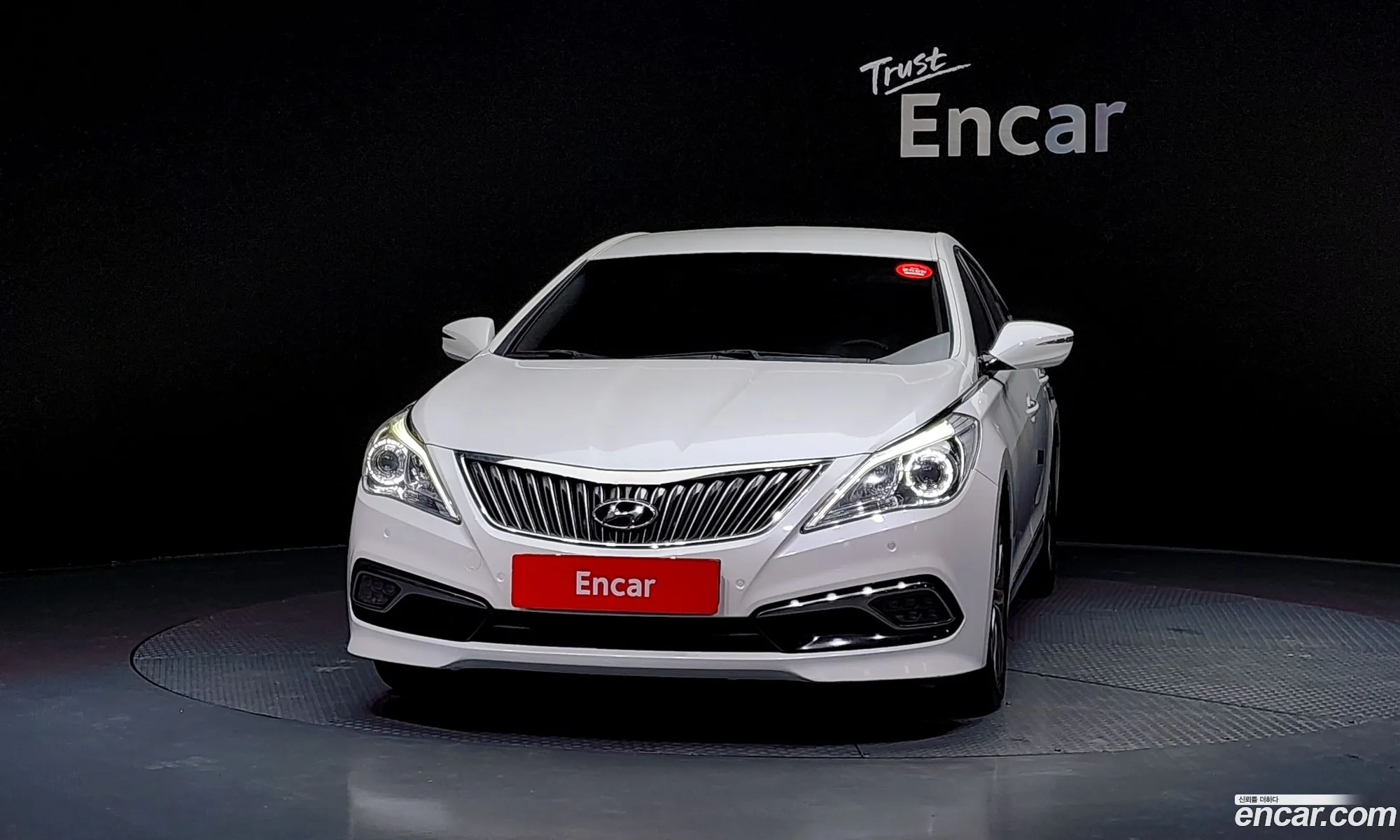 Hyundai Grandeur HG 2015 — 13