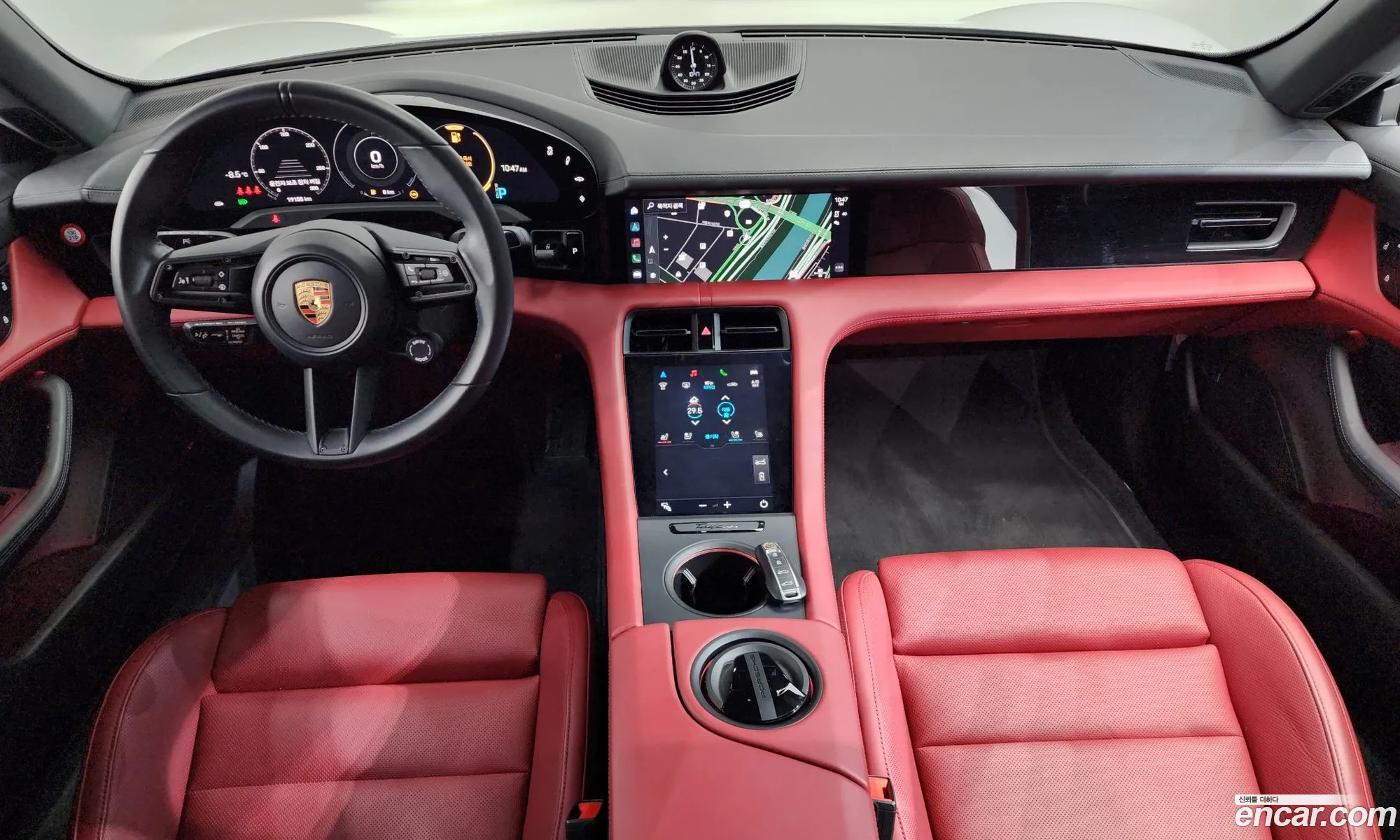 Porsche Taycan 2023 — 17