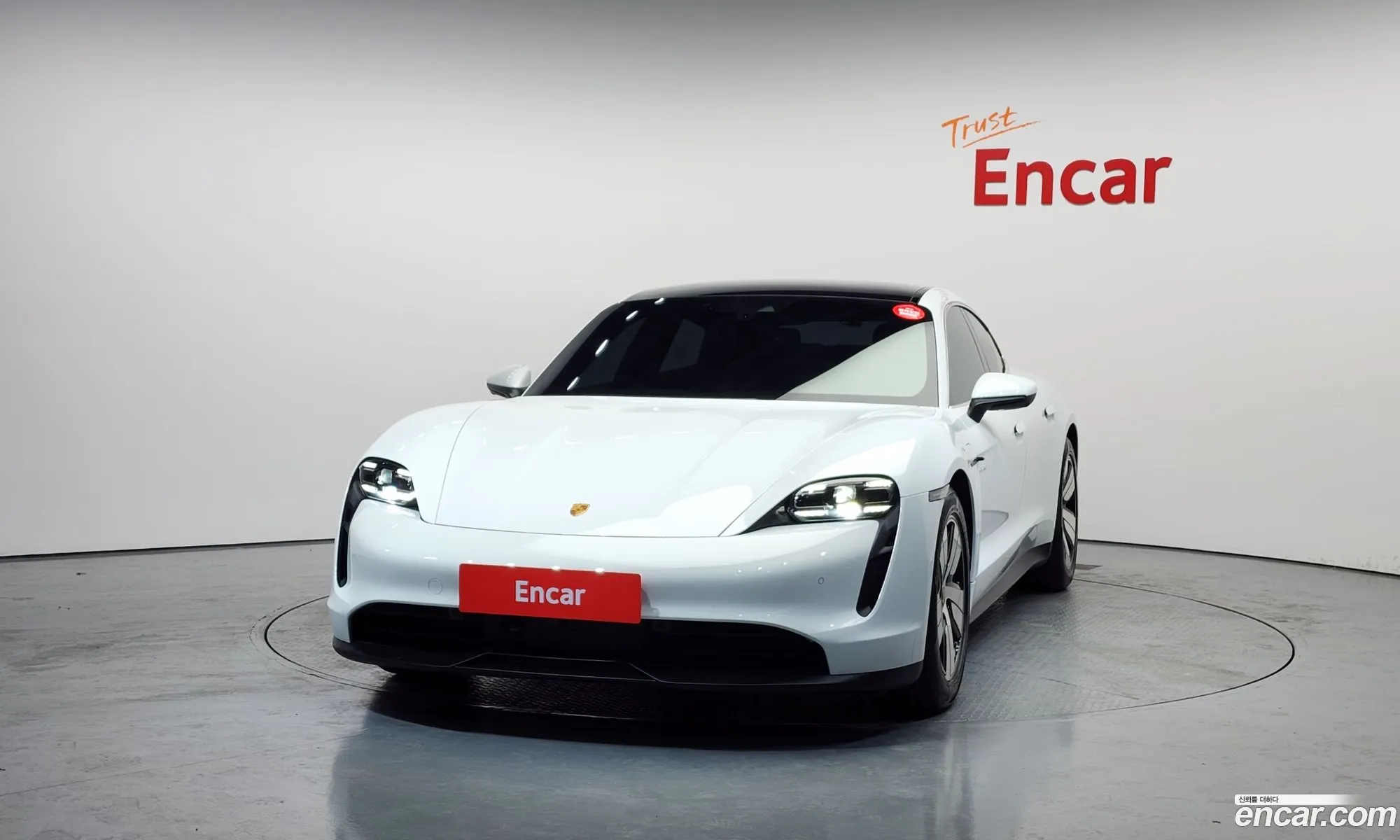 Porsche Taycan 2023 — 15