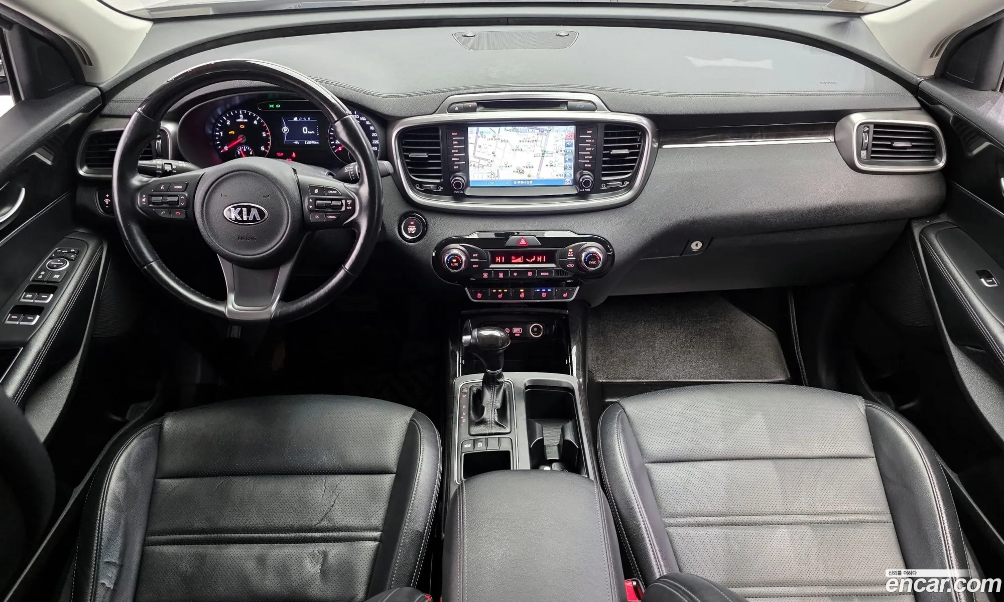 Kia Sorento 2015 KNAPS81ABFA054659 — 17