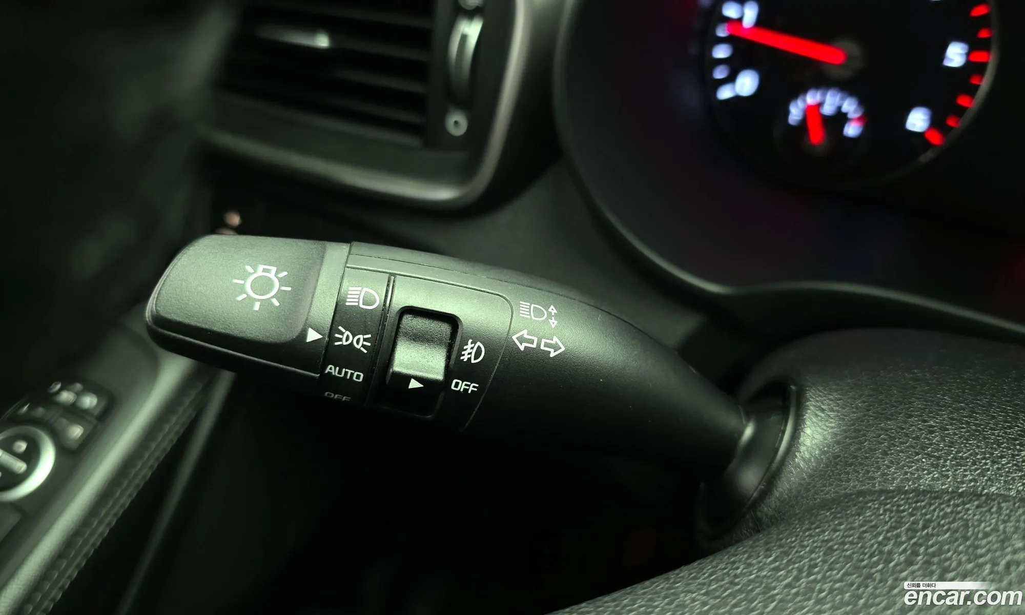 Kia Sorento 2015 KNAPS81ABFA054659 — 2