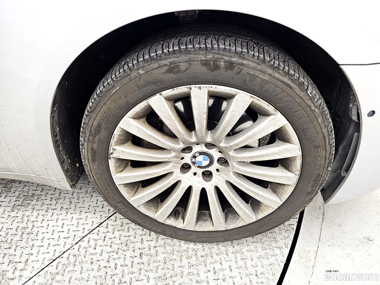 BMW 7 Series 2012 — 14