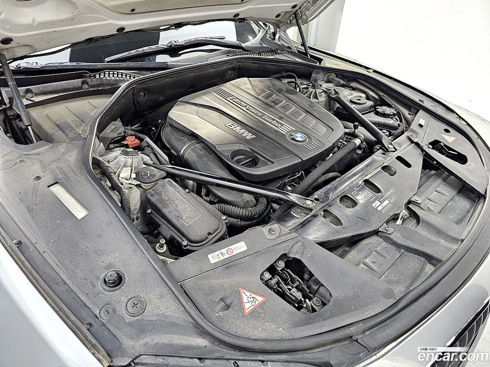 BMW 7 Series 2012 — 16
