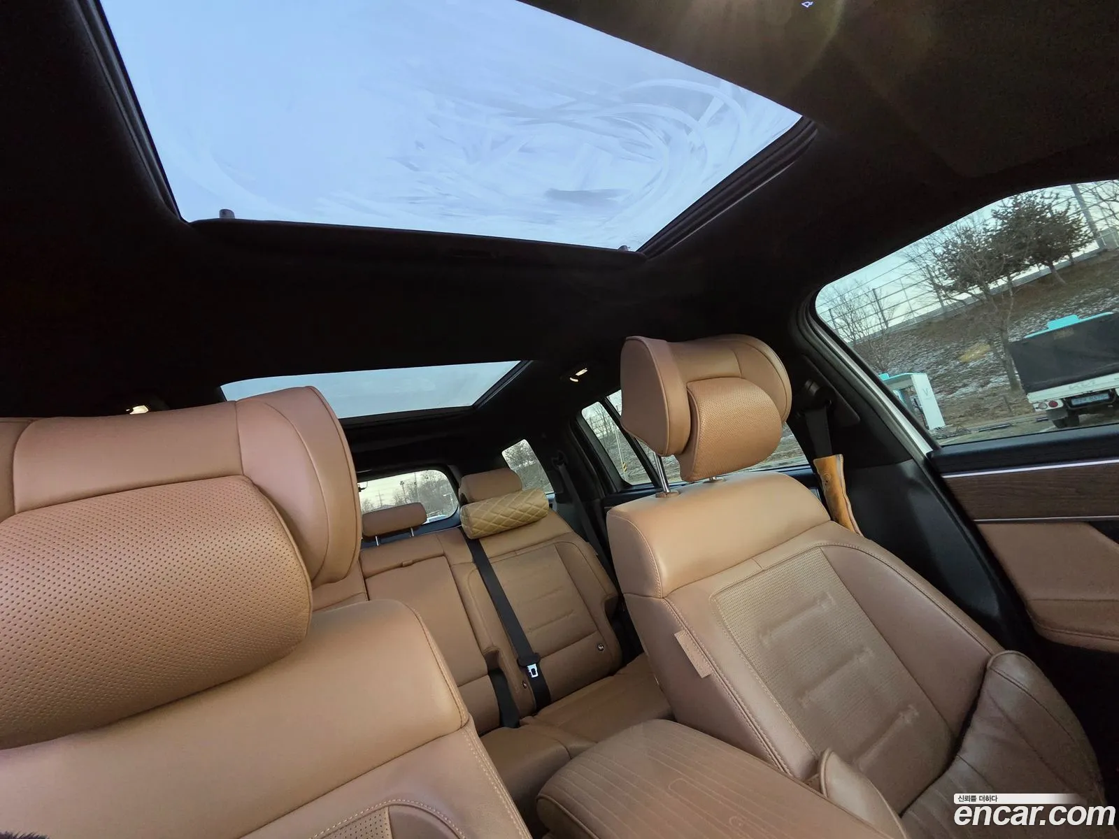 Hyundai Santa Fe 2023 — 10