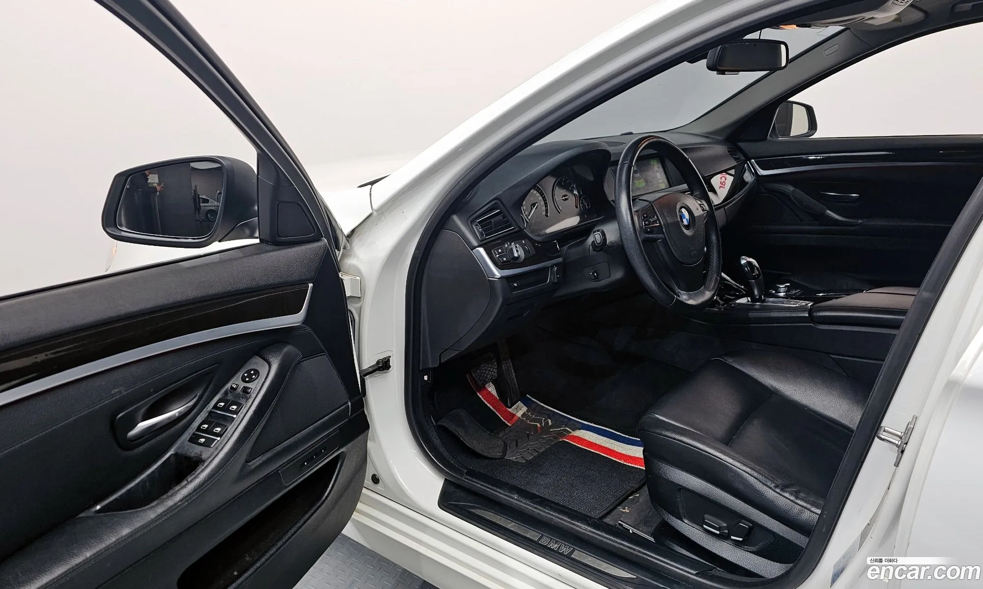 BMW 5 Series 2011 — 4
