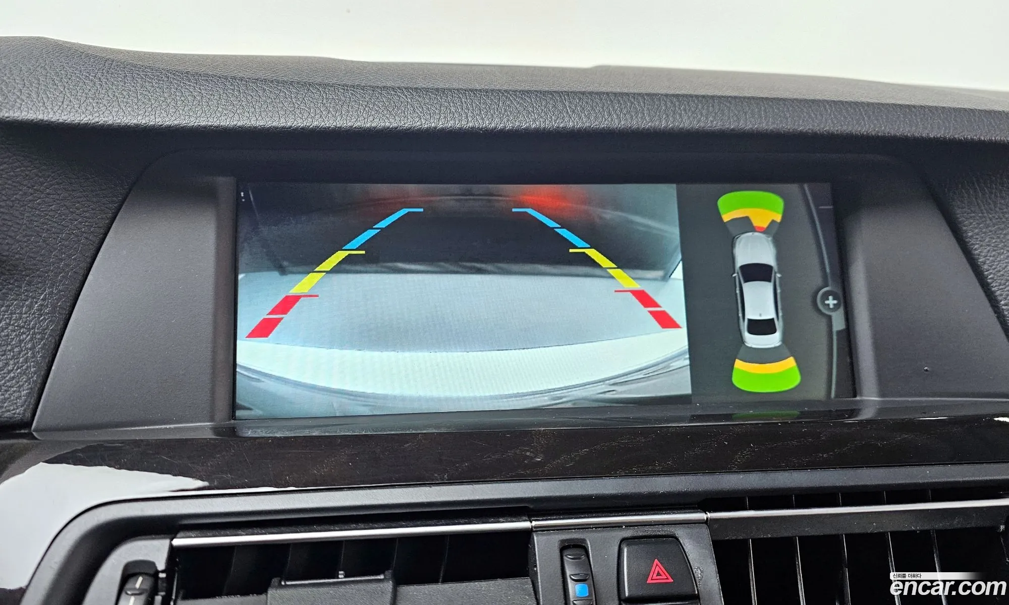 BMW 5 Series 2011 — 13
