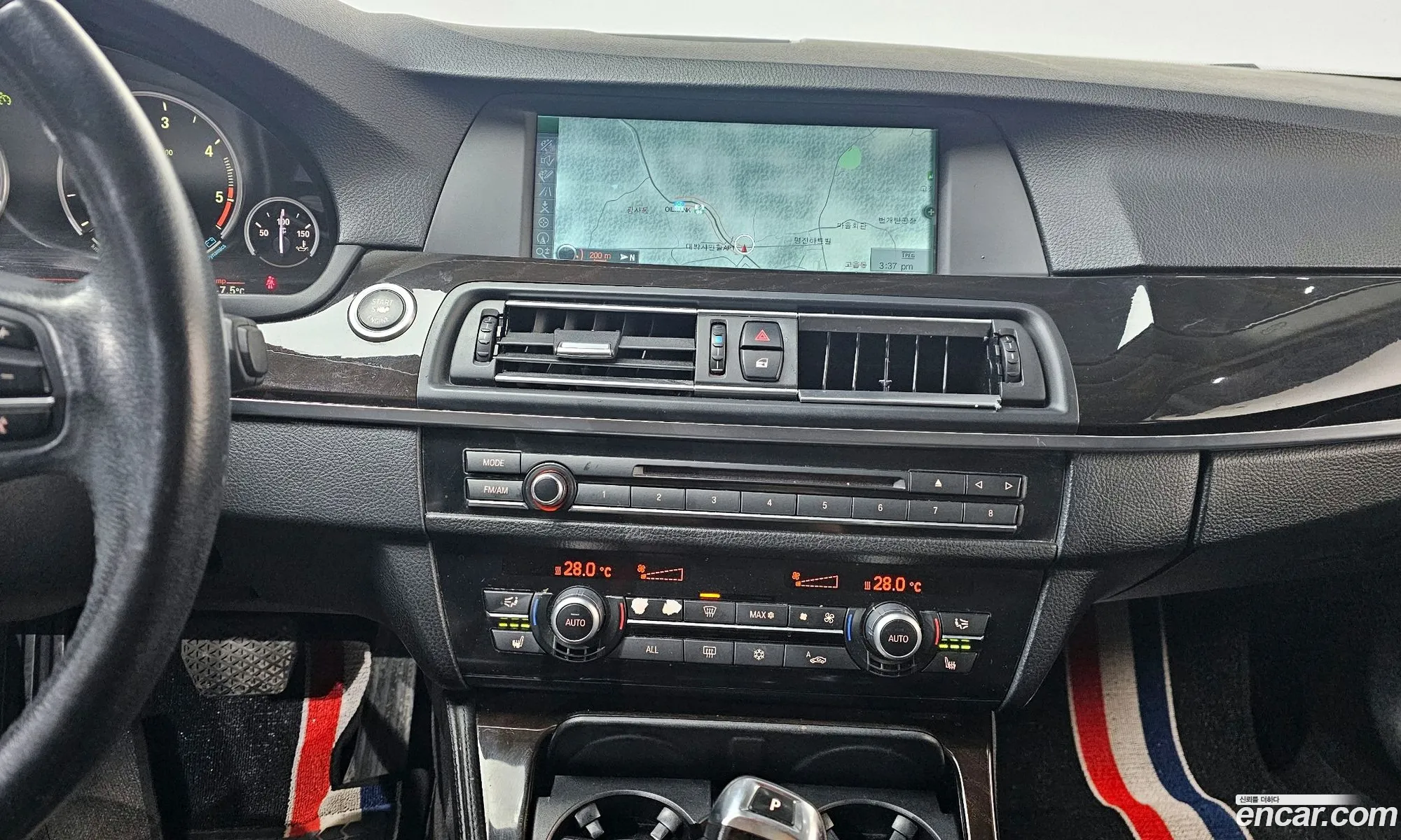 BMW 5 Series 2011 — 18