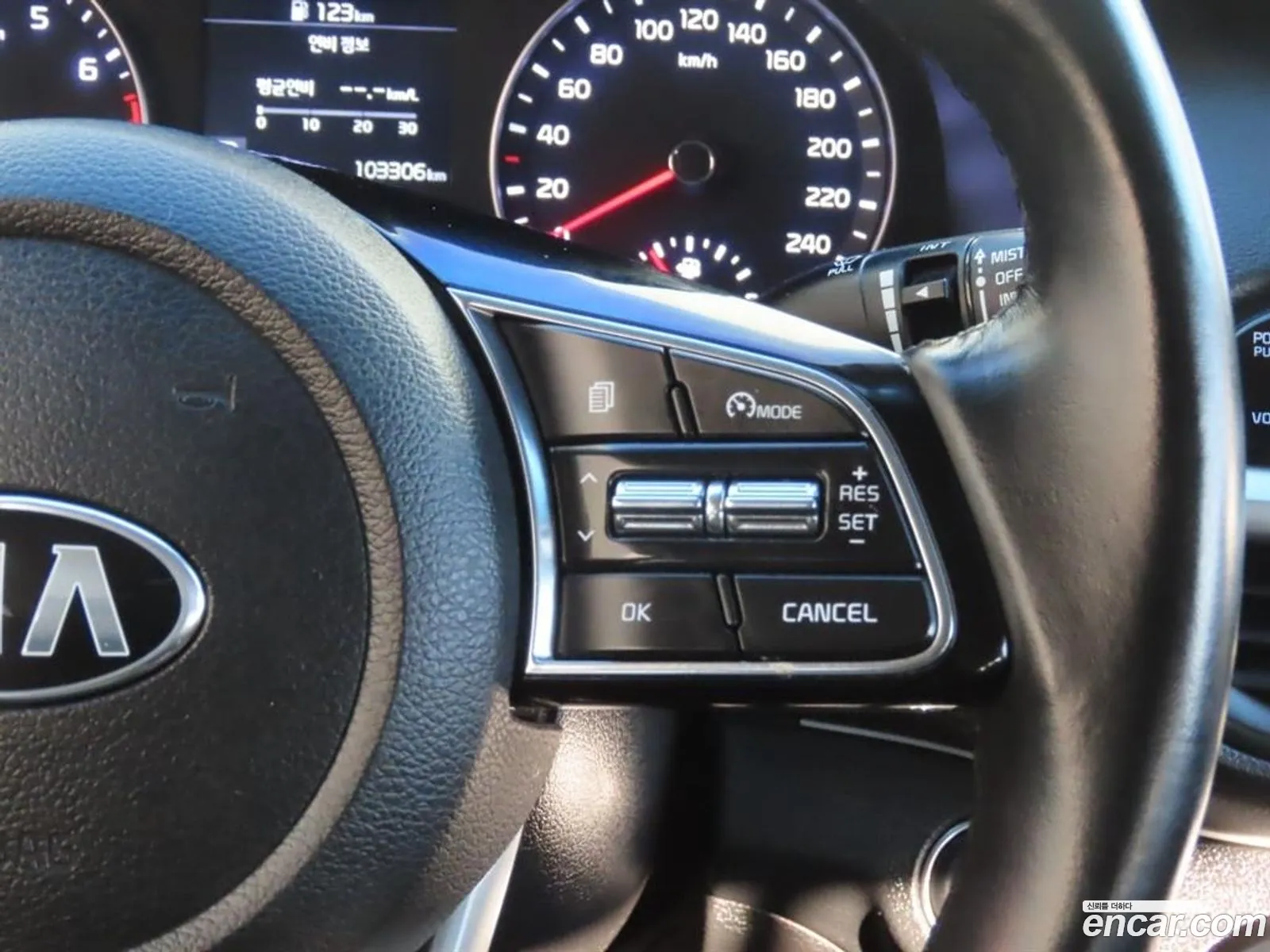 Kia K3 2018 — 9