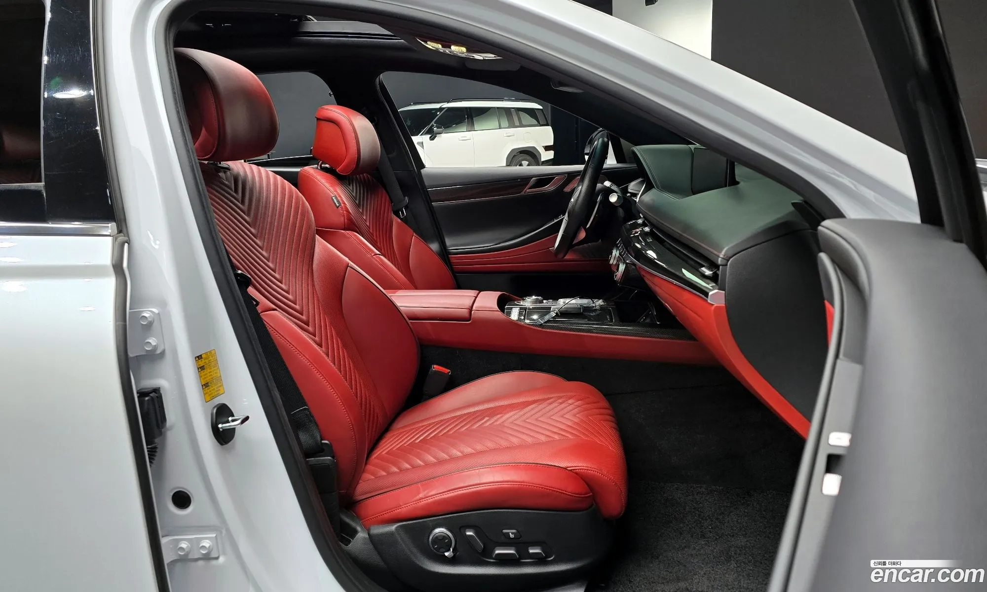 Genesis G80 2022 — 3
