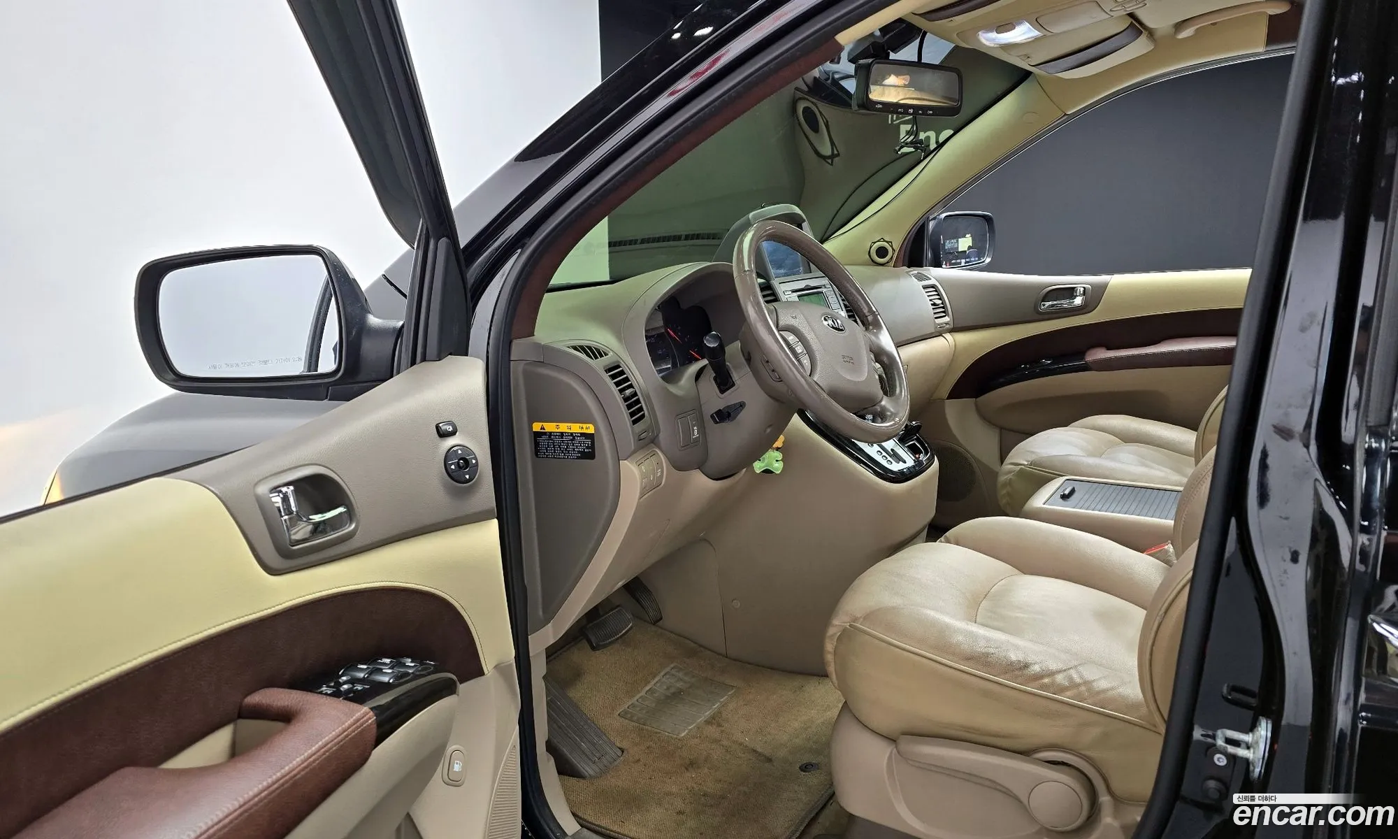 Kia Carnival R 2013 — 10