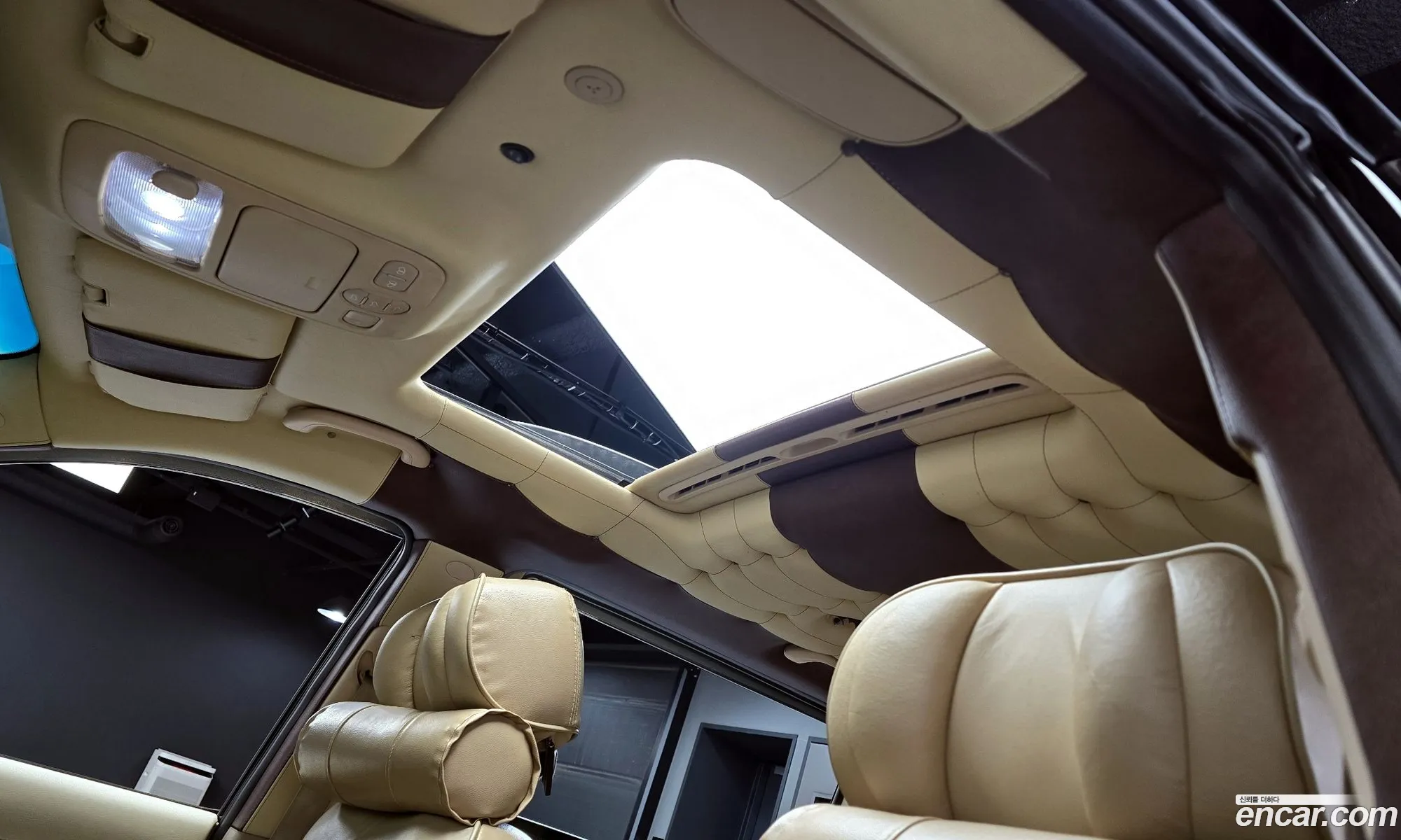 Kia Carnival R 2013 — 3