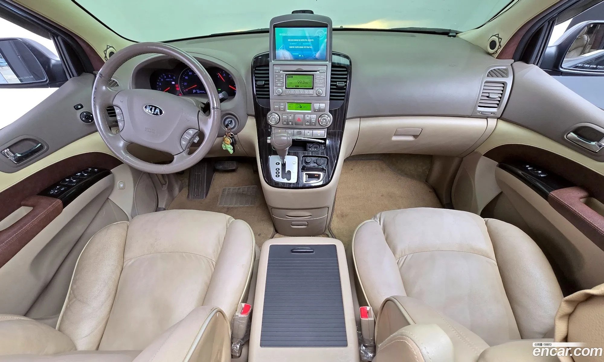 Kia Carnival R 2013 — 2