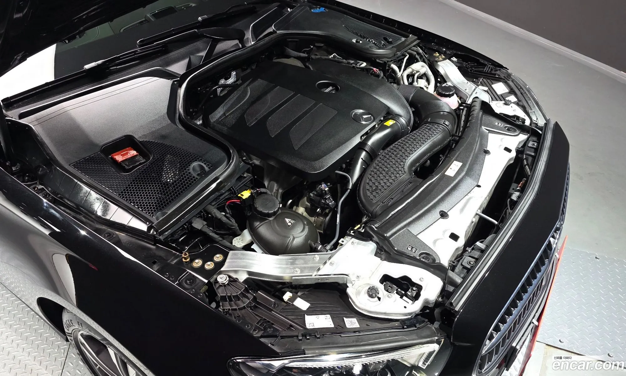 Mercedes-Benz E-Class W213 2022 — 14