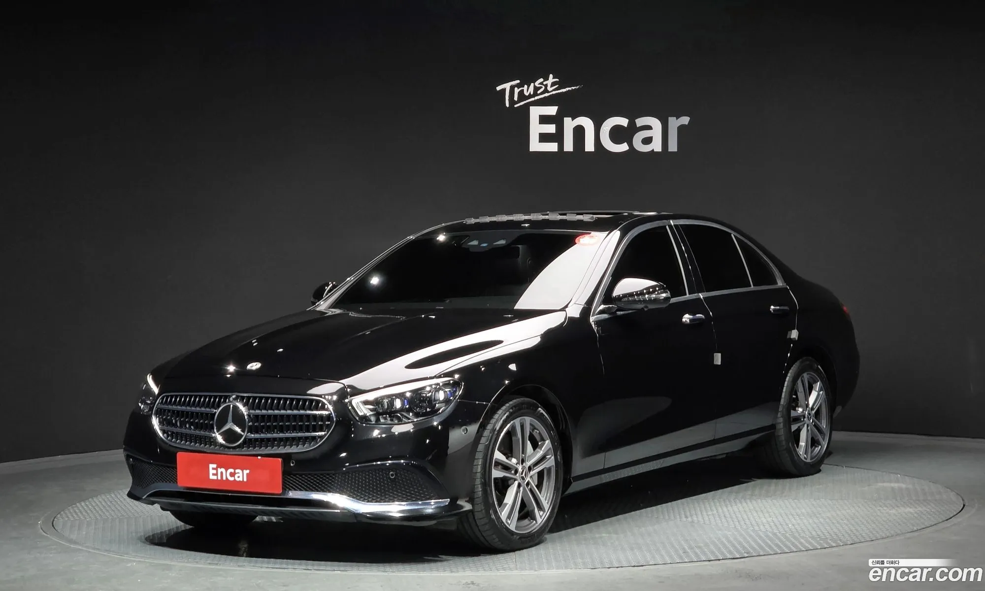 Mercedes-Benz E-Class W213 2022 — 20