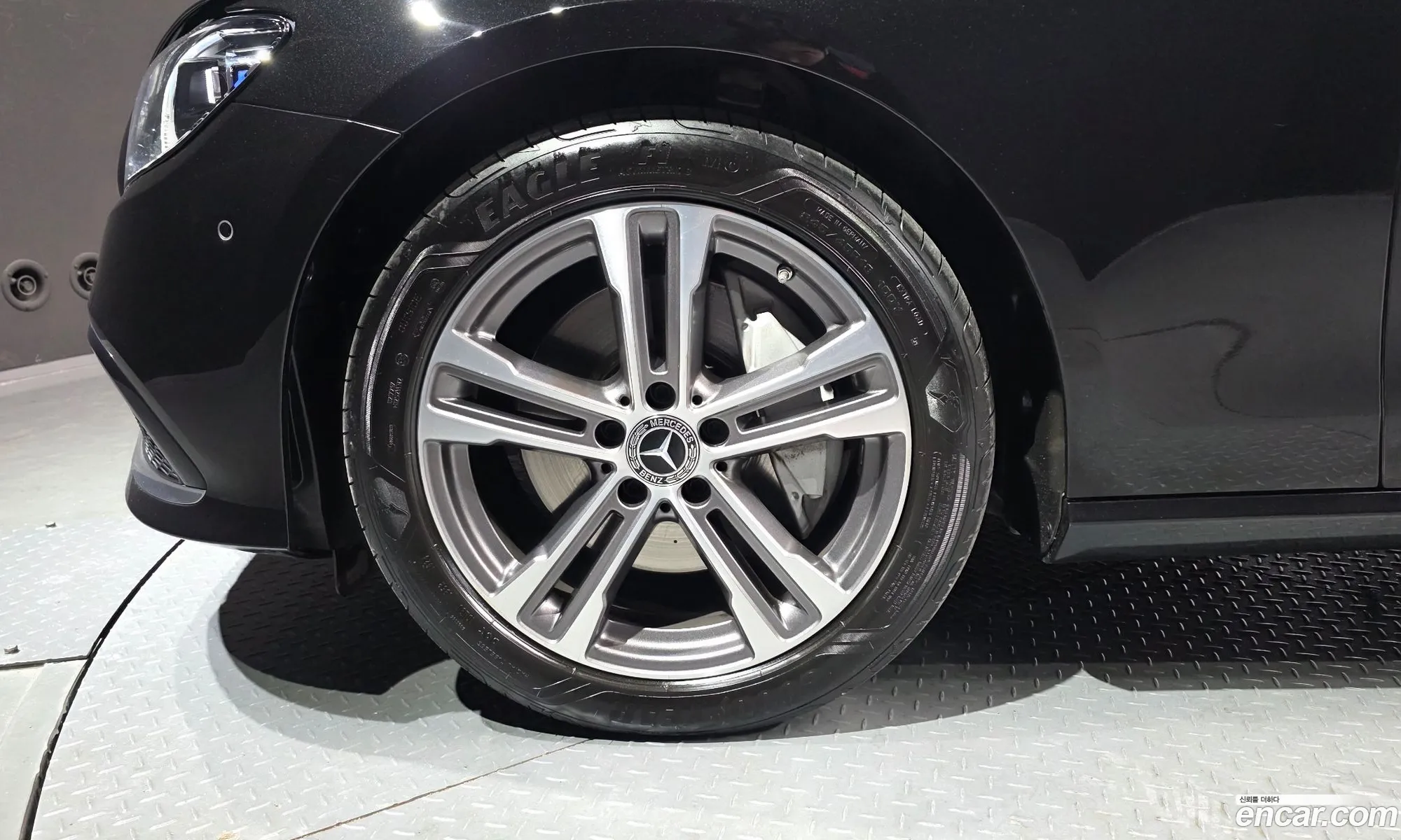 Mercedes-Benz E-Class W213 2022 — 7