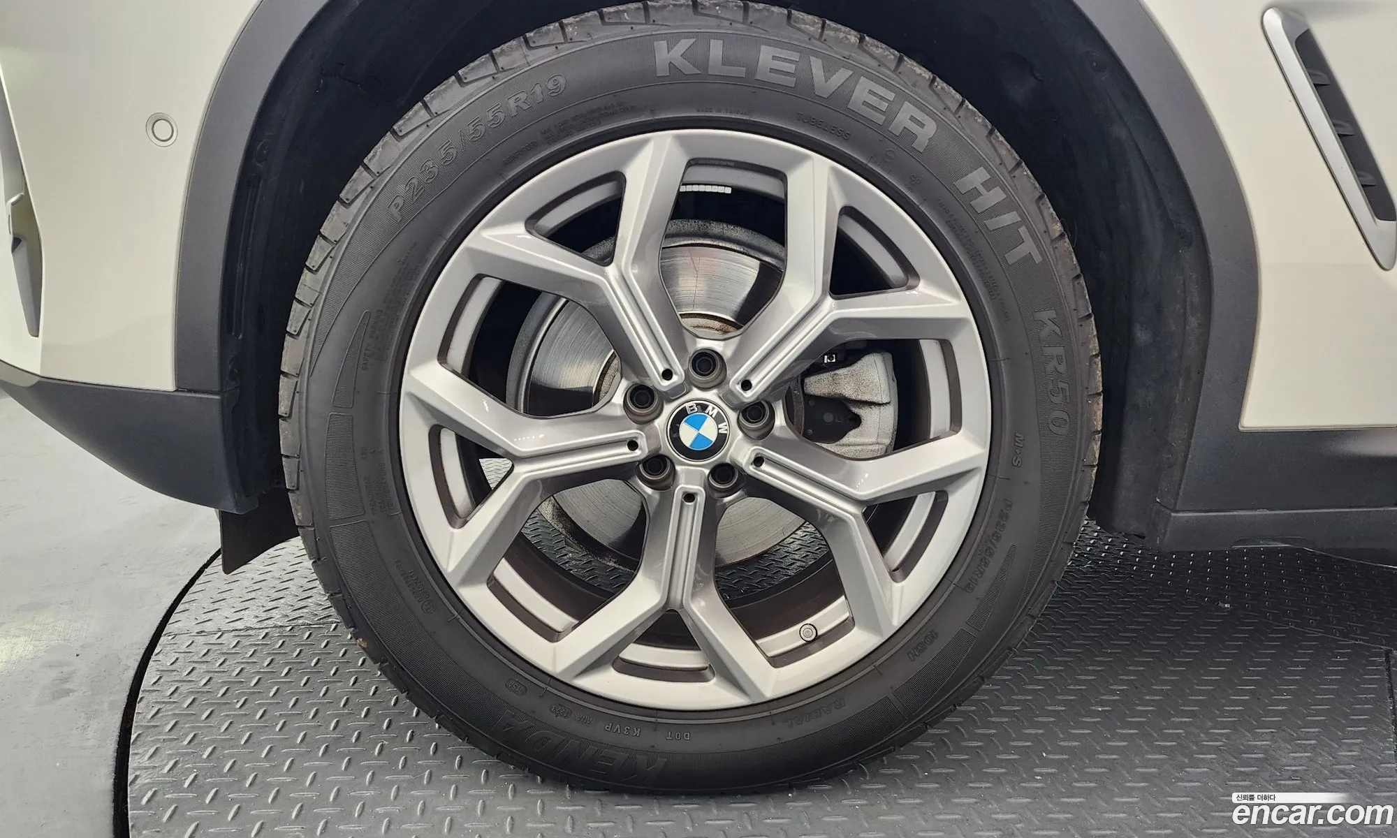 BMW X4 2023 — 16