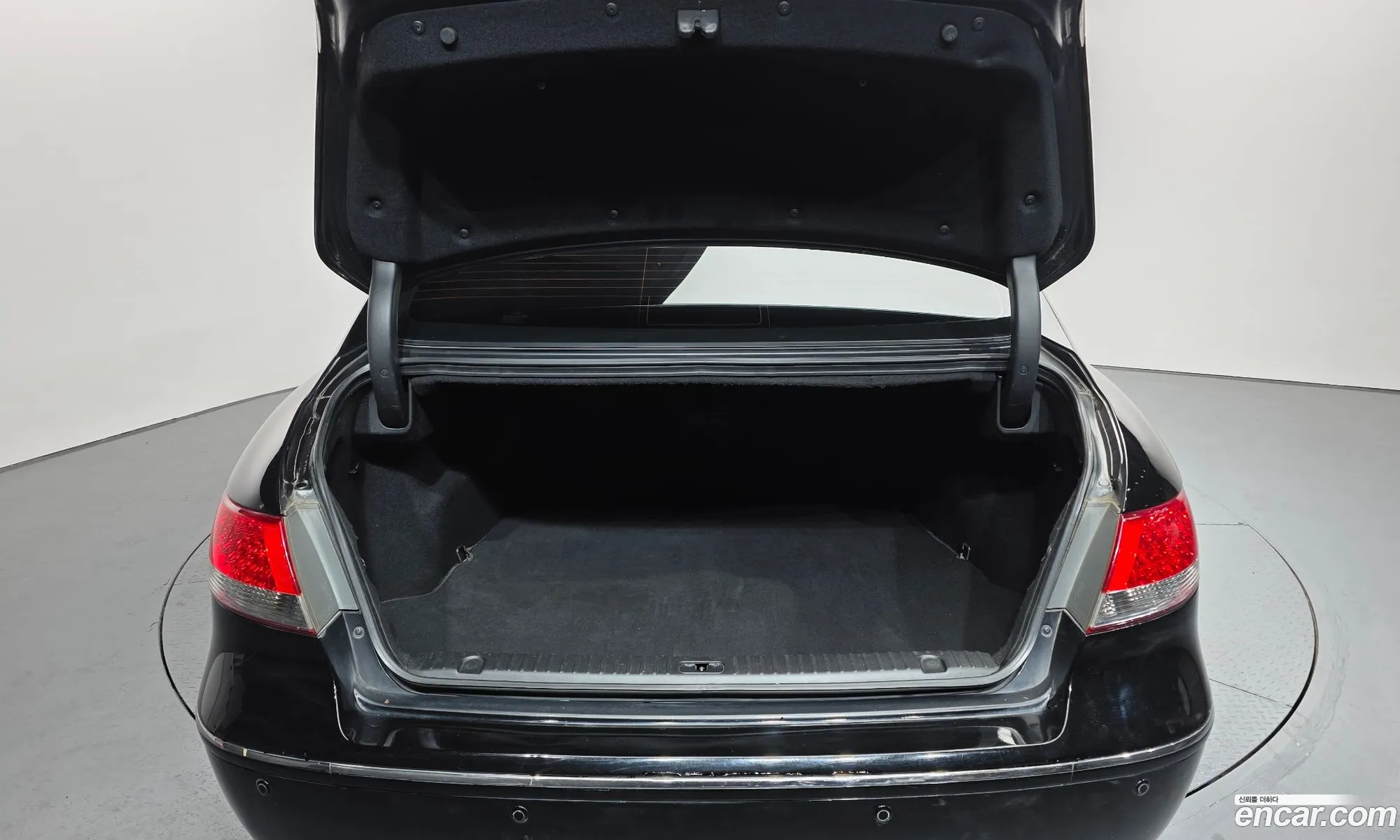 Hyundai Grandeur TG