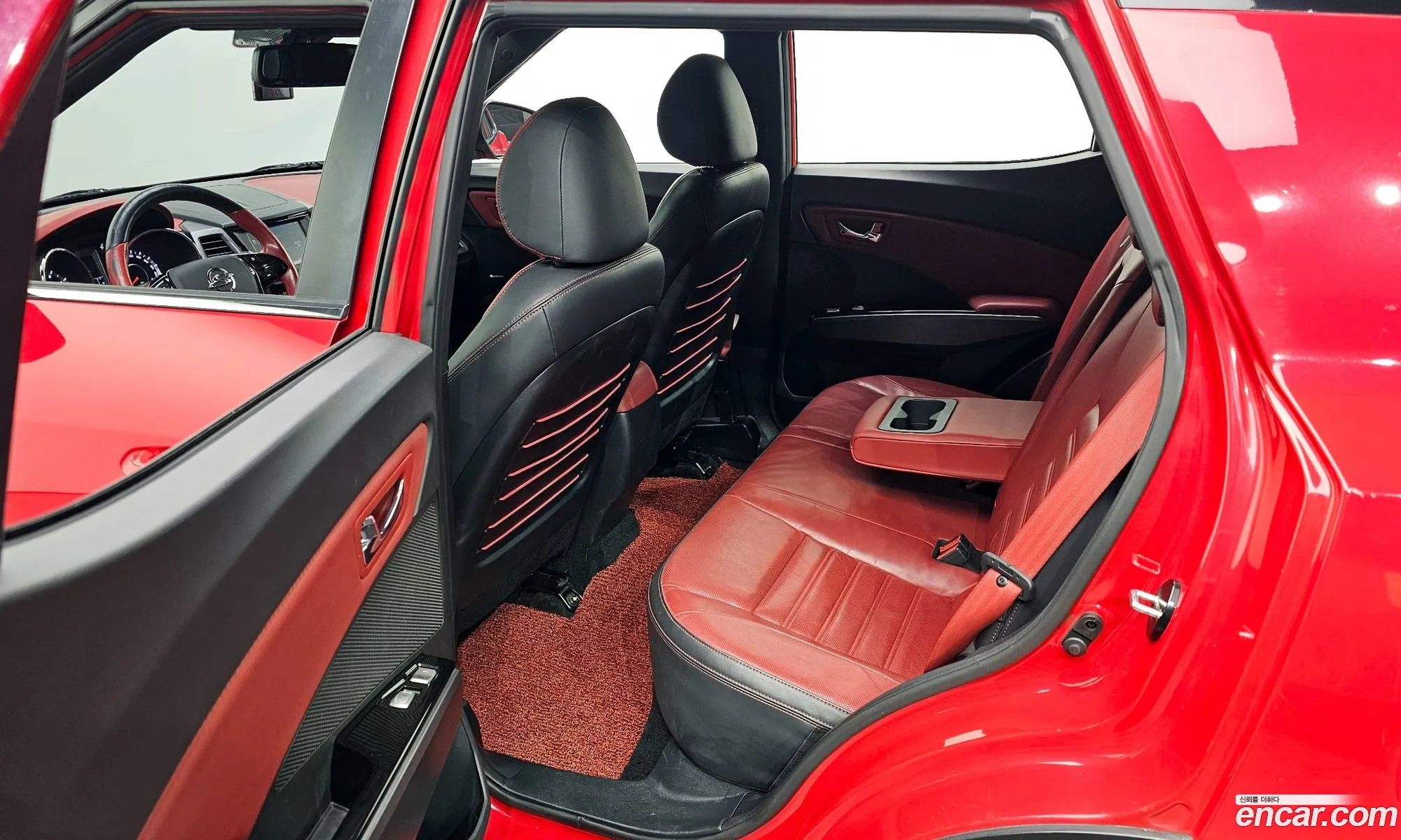 KG Mobility (SsangYong) Tivoli 2016 — 2