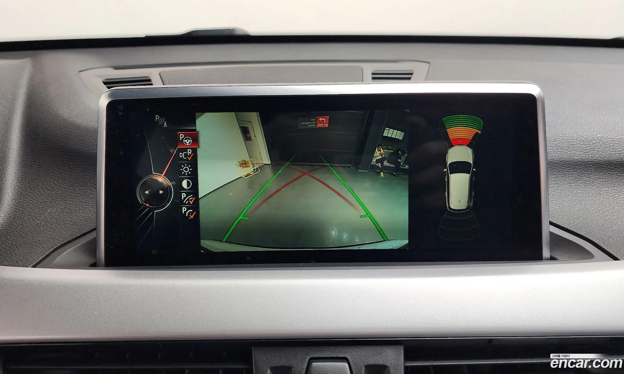 BMW X1 2016 WBAHU3102GP916779 — 16