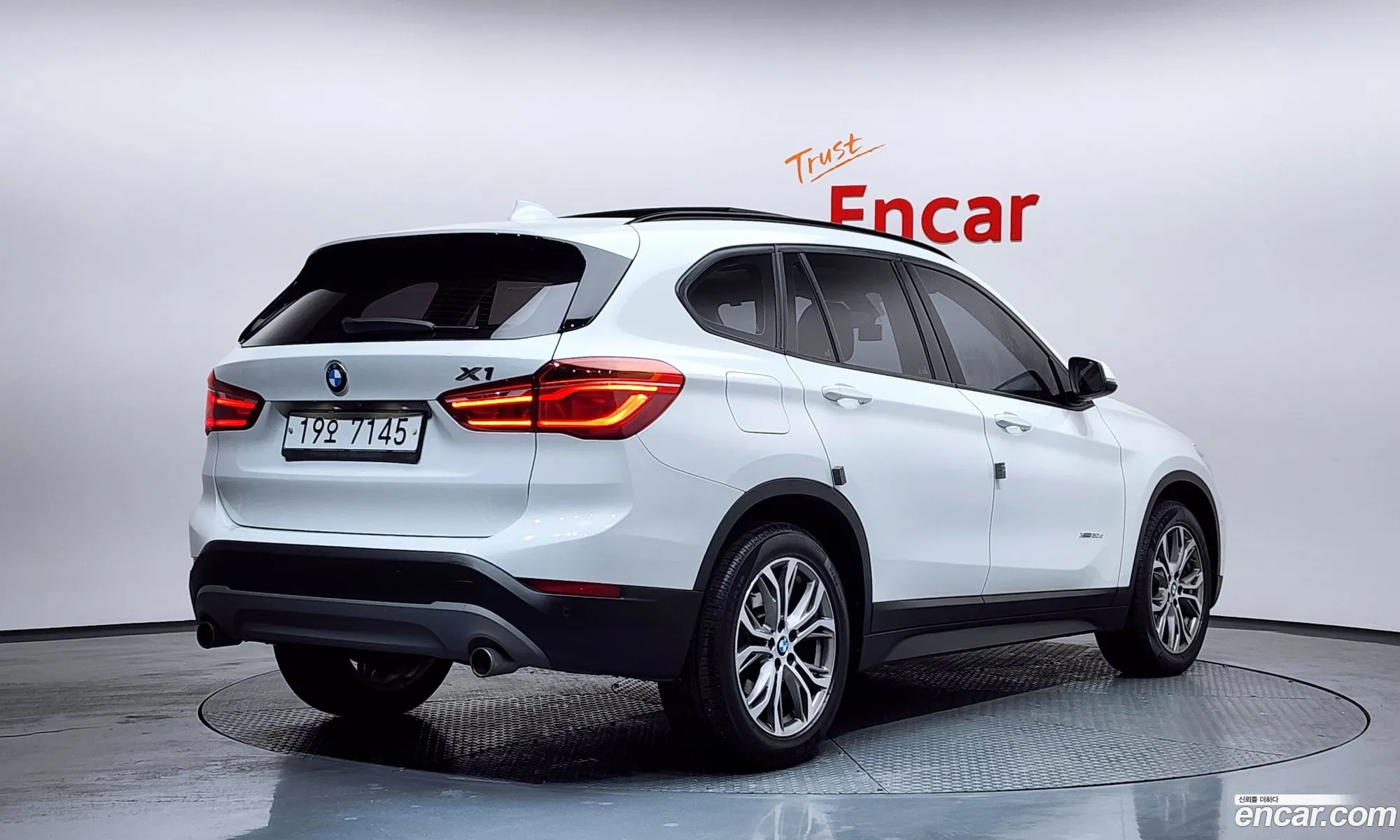 BMW X1 2016 WBAHU3102GP916779 — 19