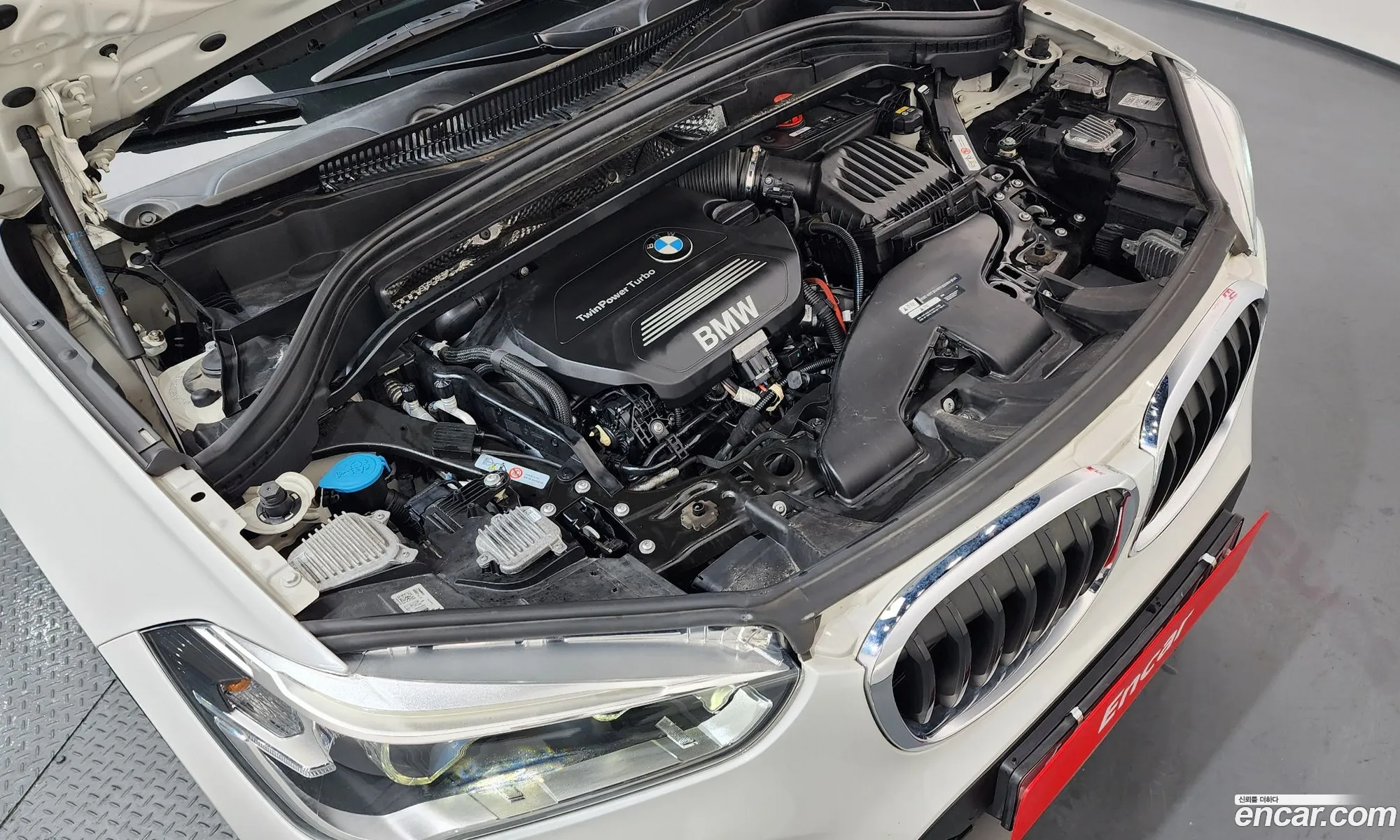 BMW X1 2016 WBAHU3102GP916779 — 17
