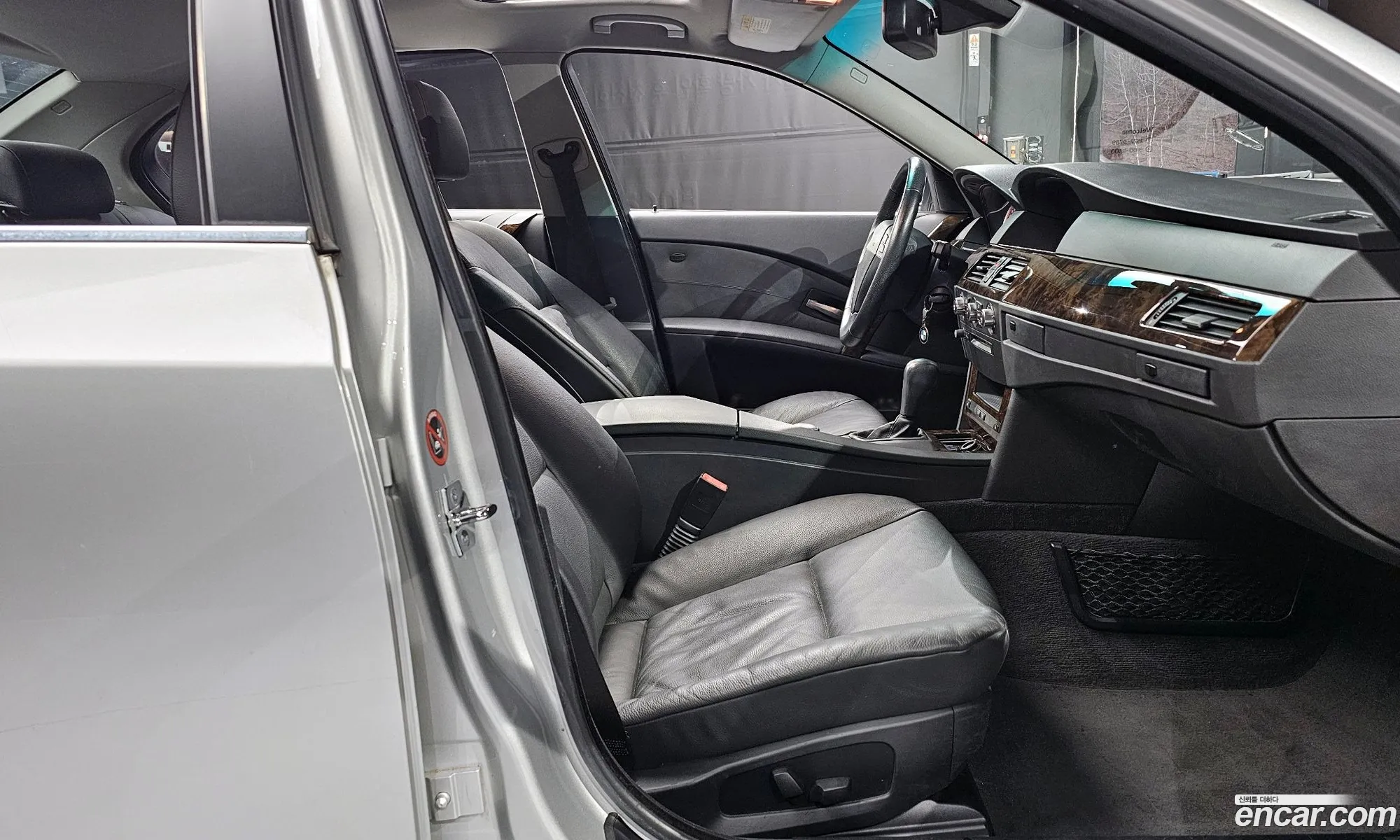 BMW 5 Series 2006 — 13