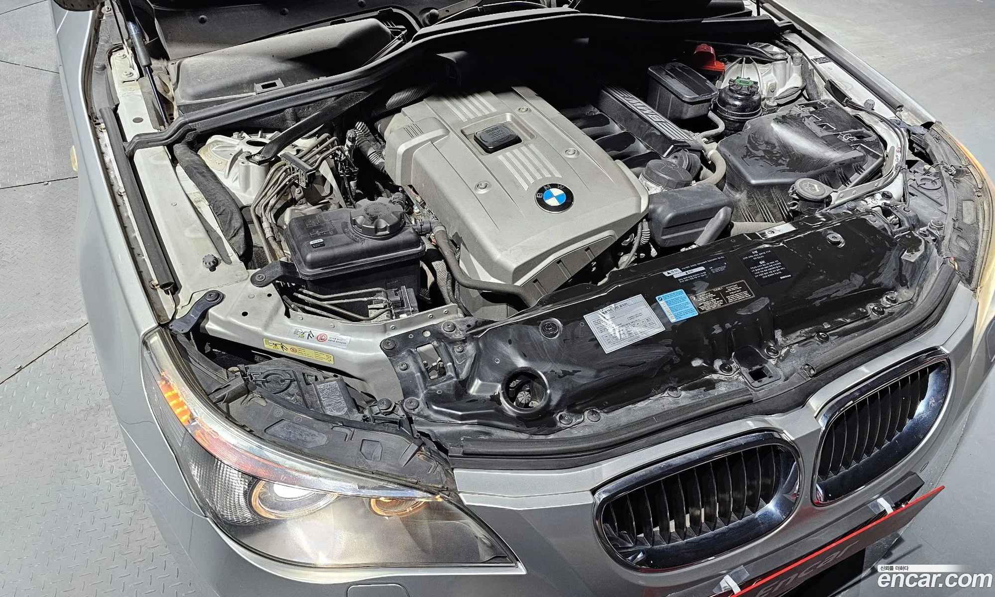 BMW 5 Series 2006 — 19