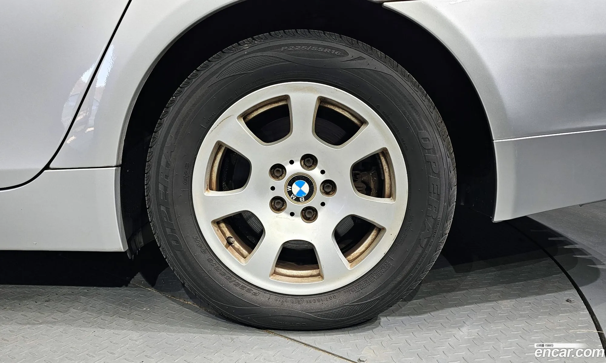 BMW 5 Series 2006 — 18