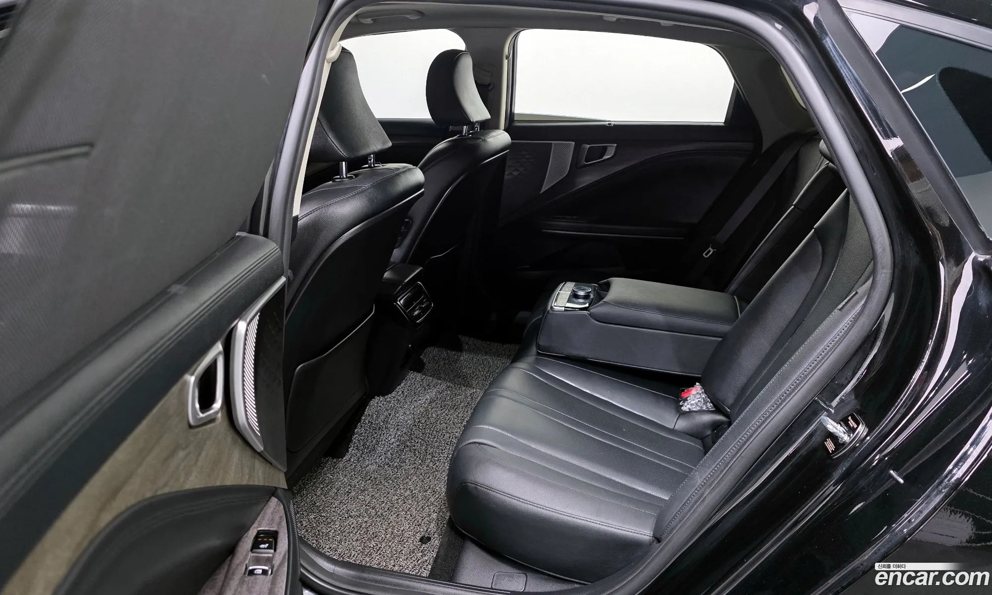 Kia K8 2021 — 14