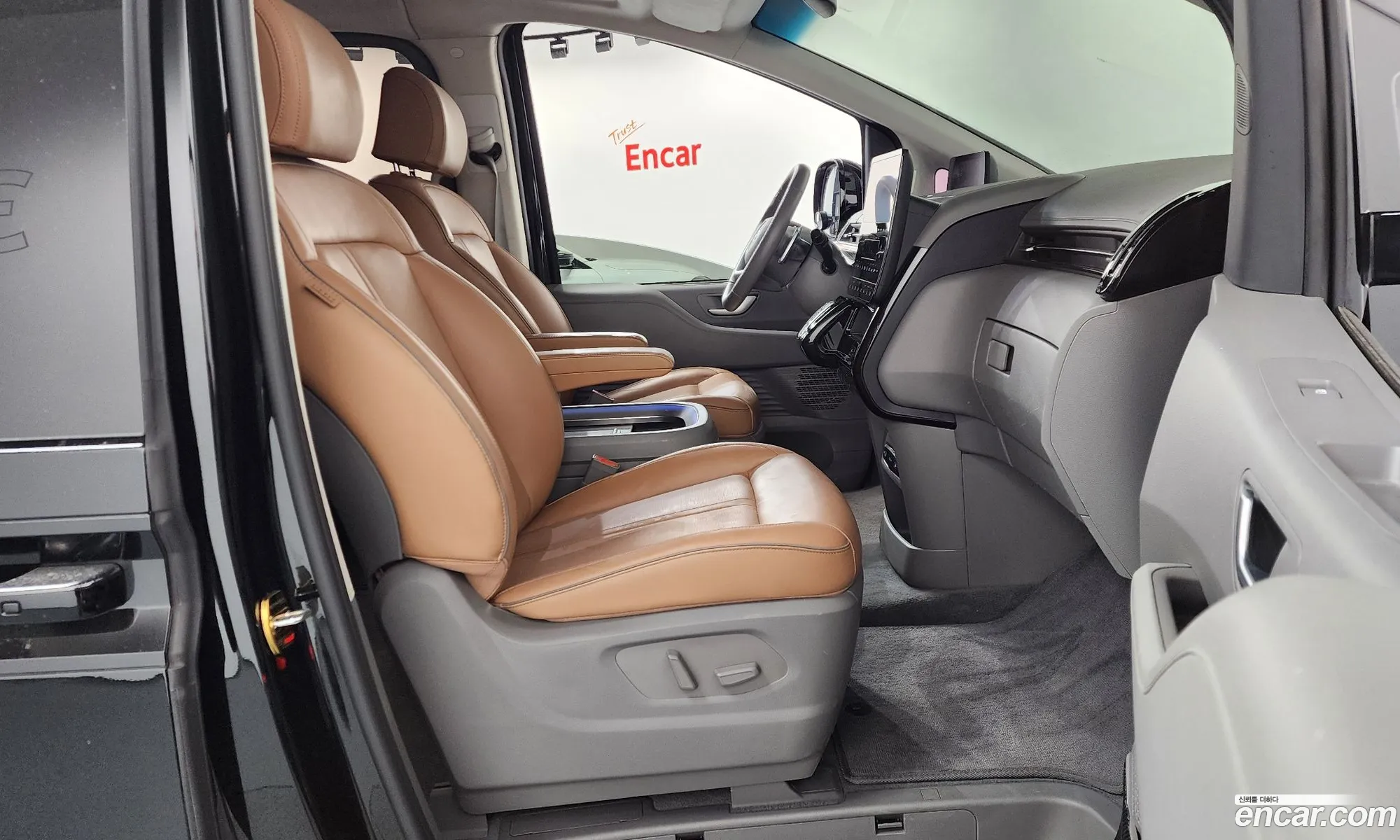 Hyundai Staria 2021 — 10