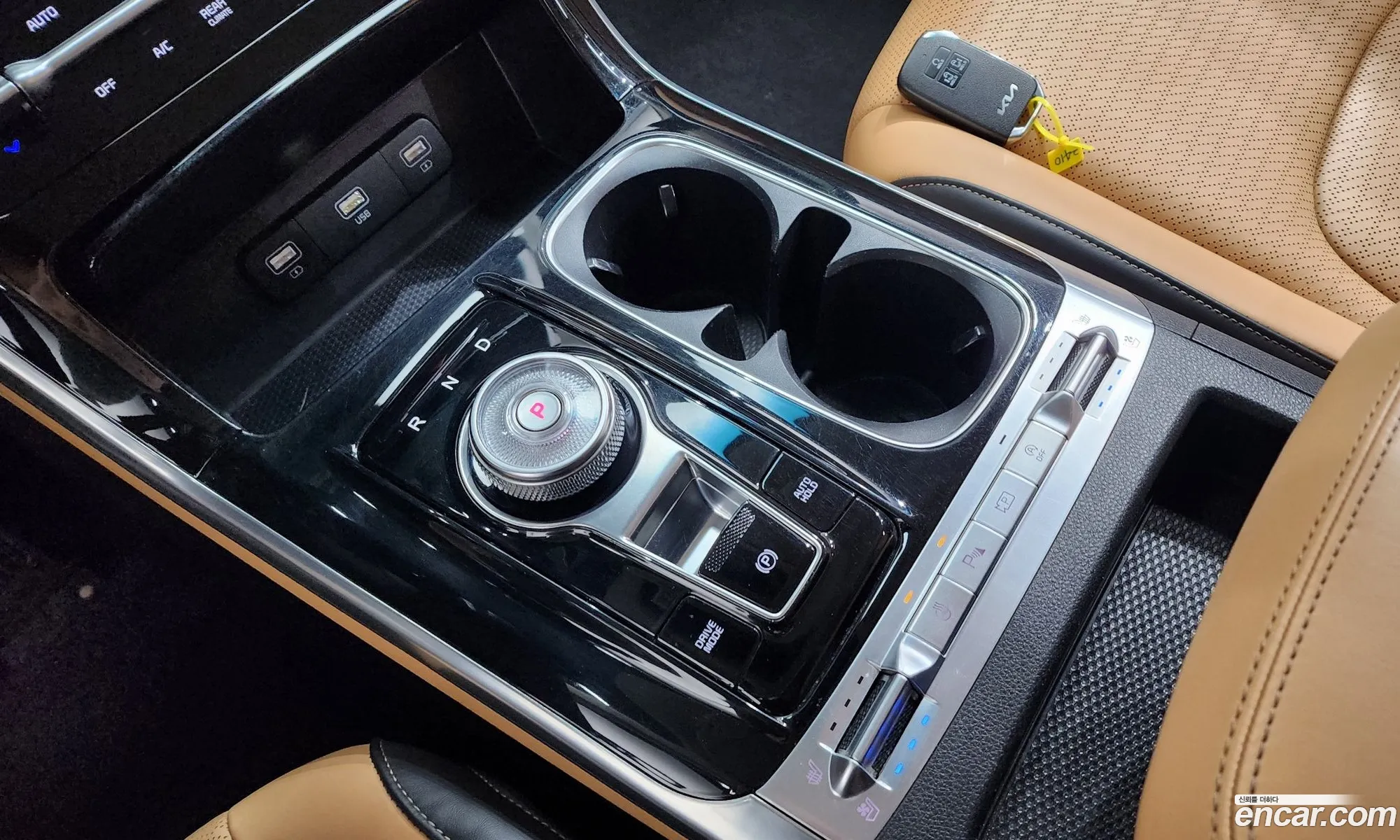 Kia Carnival 2022 — 19