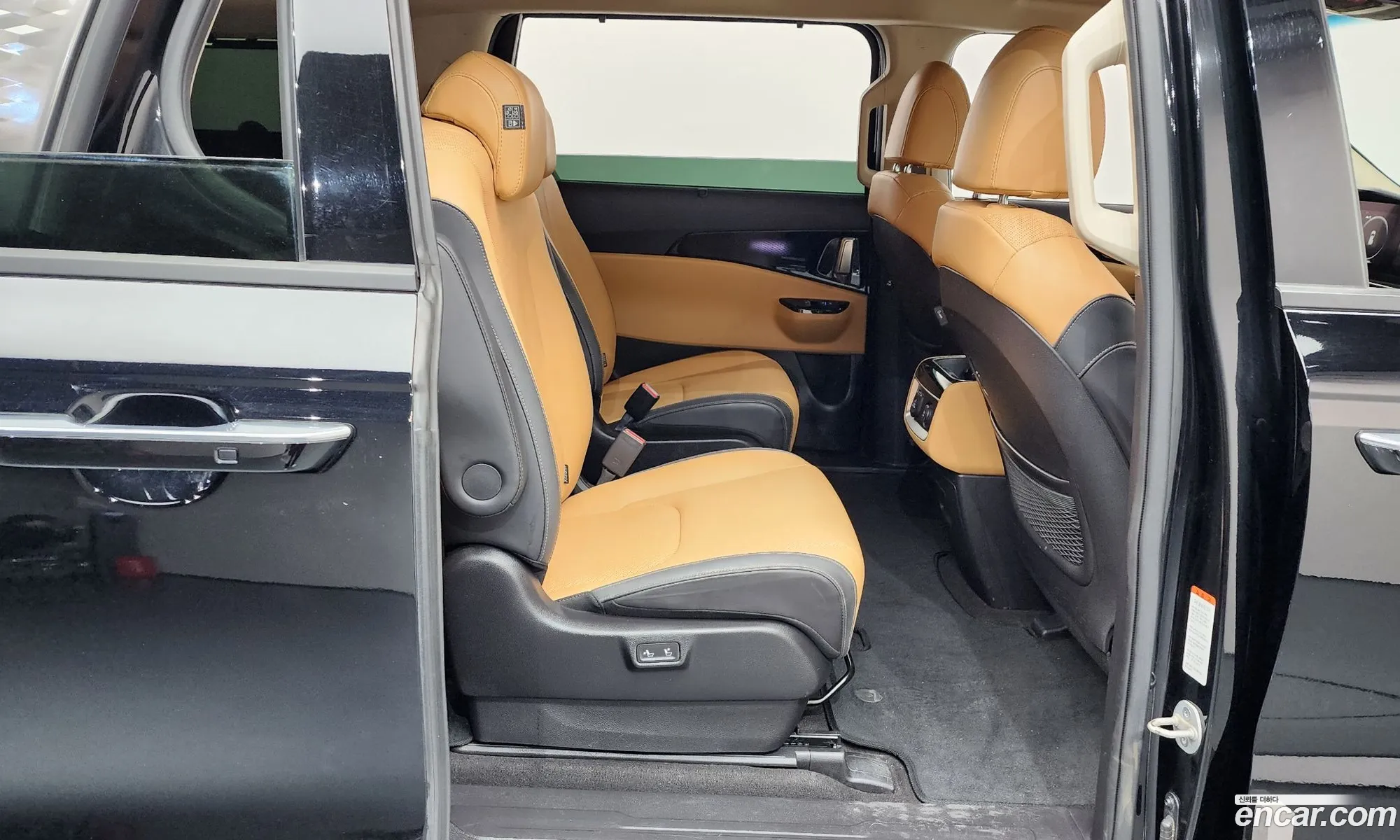 Kia Carnival 2022 — 10