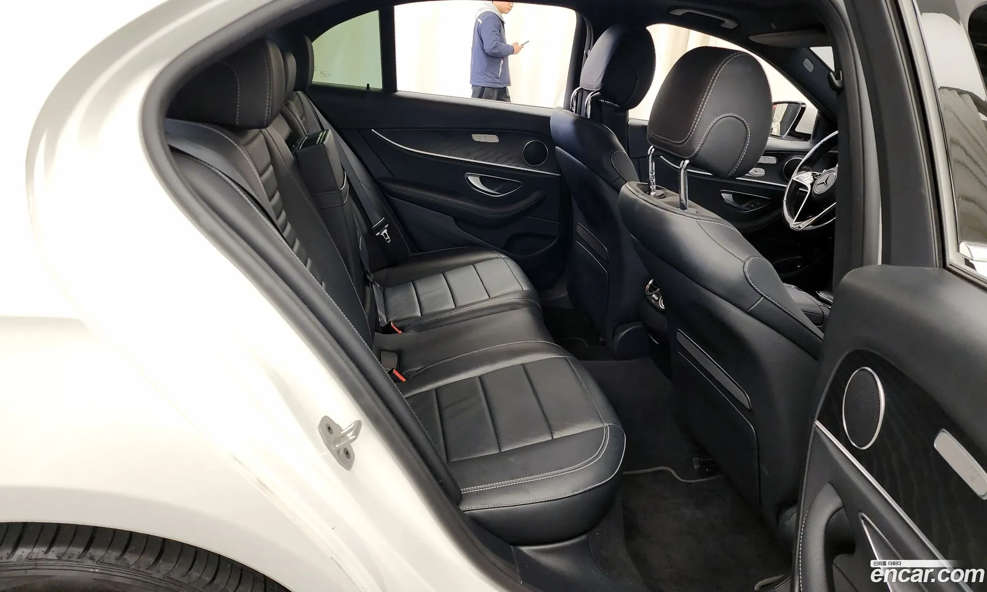 Mercedes-Benz E-Class W213 2021 — 18