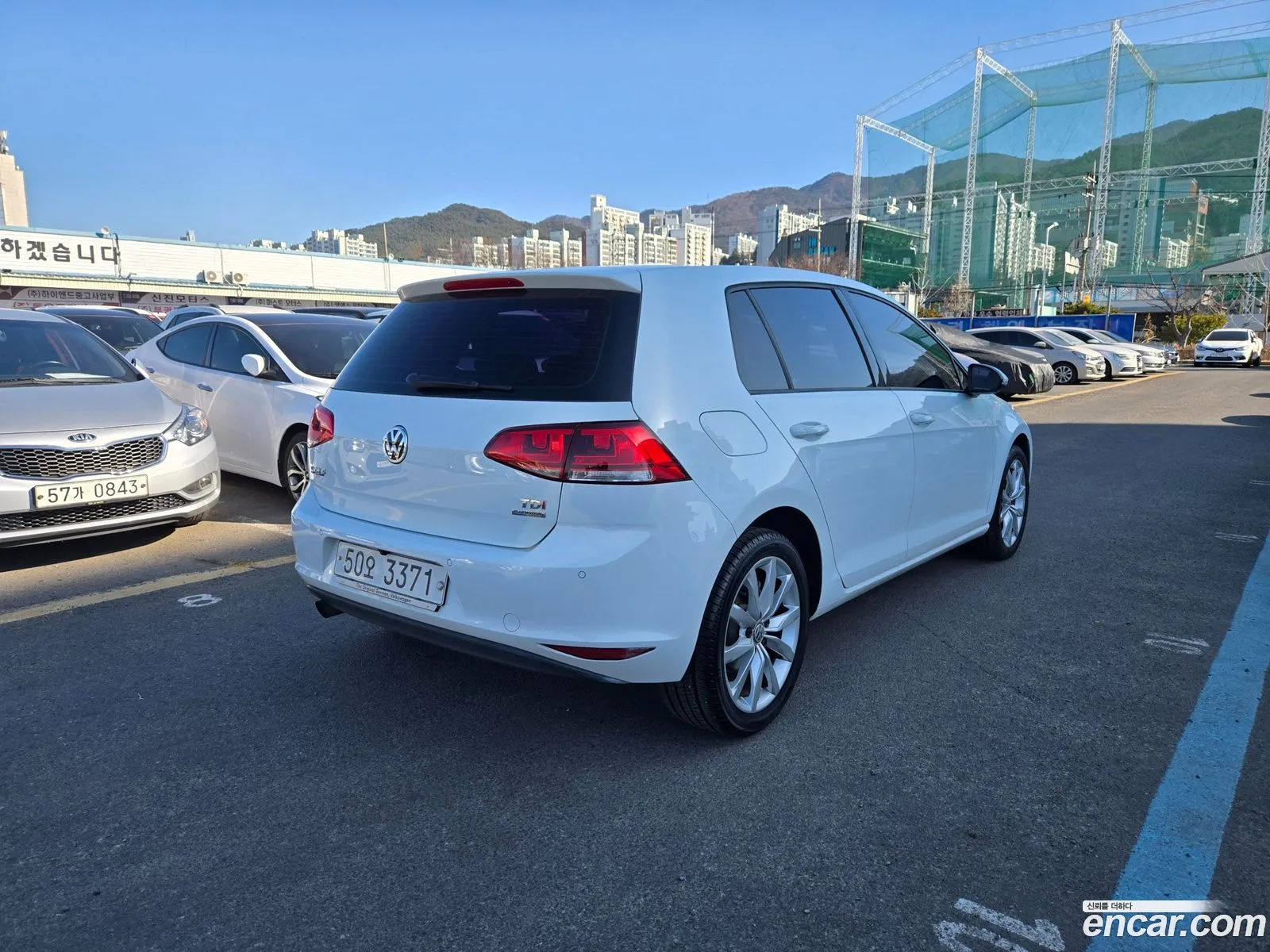 Volkswagen Golf 7th Gen 2014 — 3