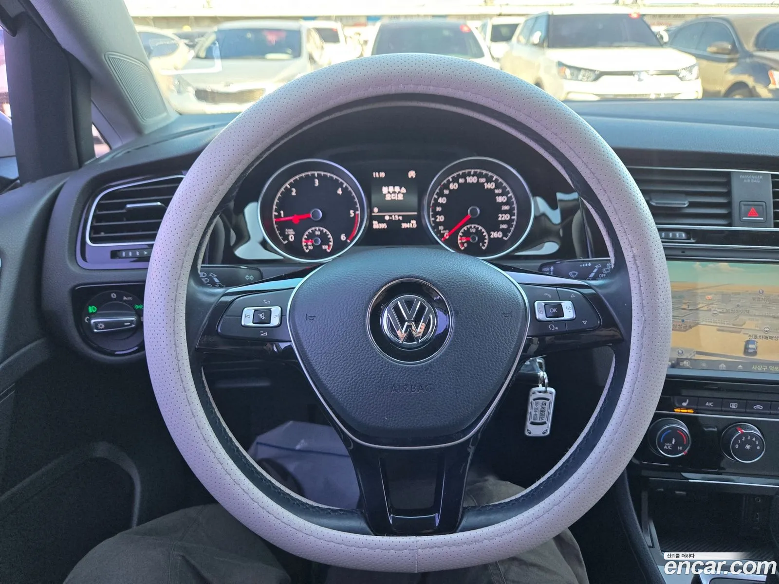 Volkswagen Golf 7th Gen 2014 — 8