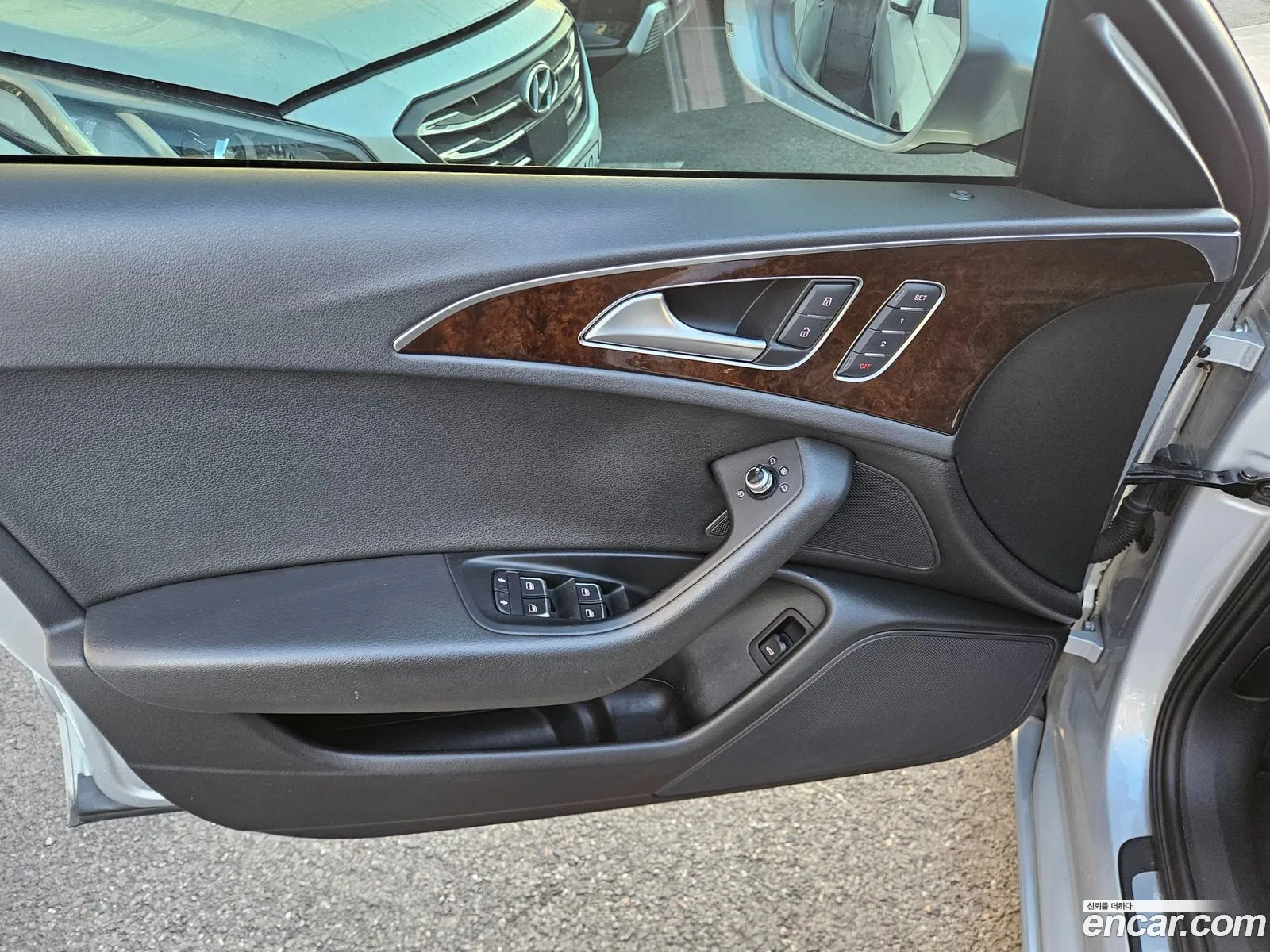 Audi A6 2015 — 11