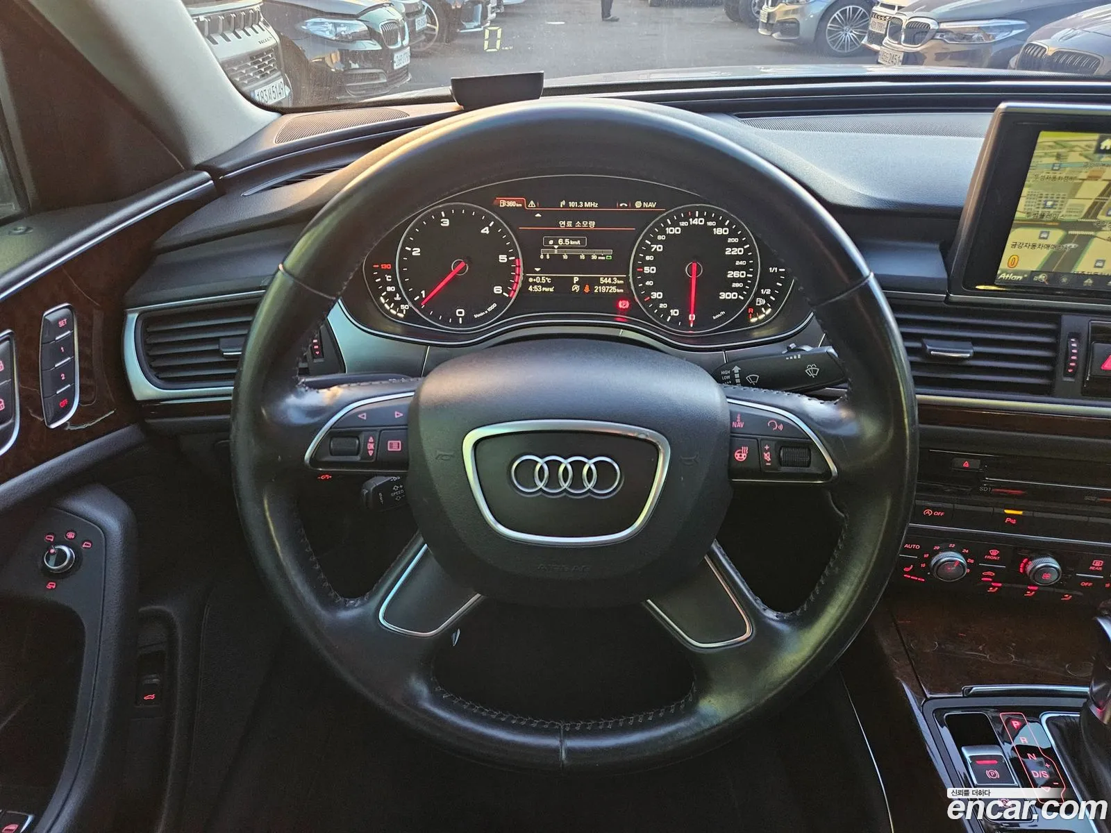 Audi A6 2015 — 8