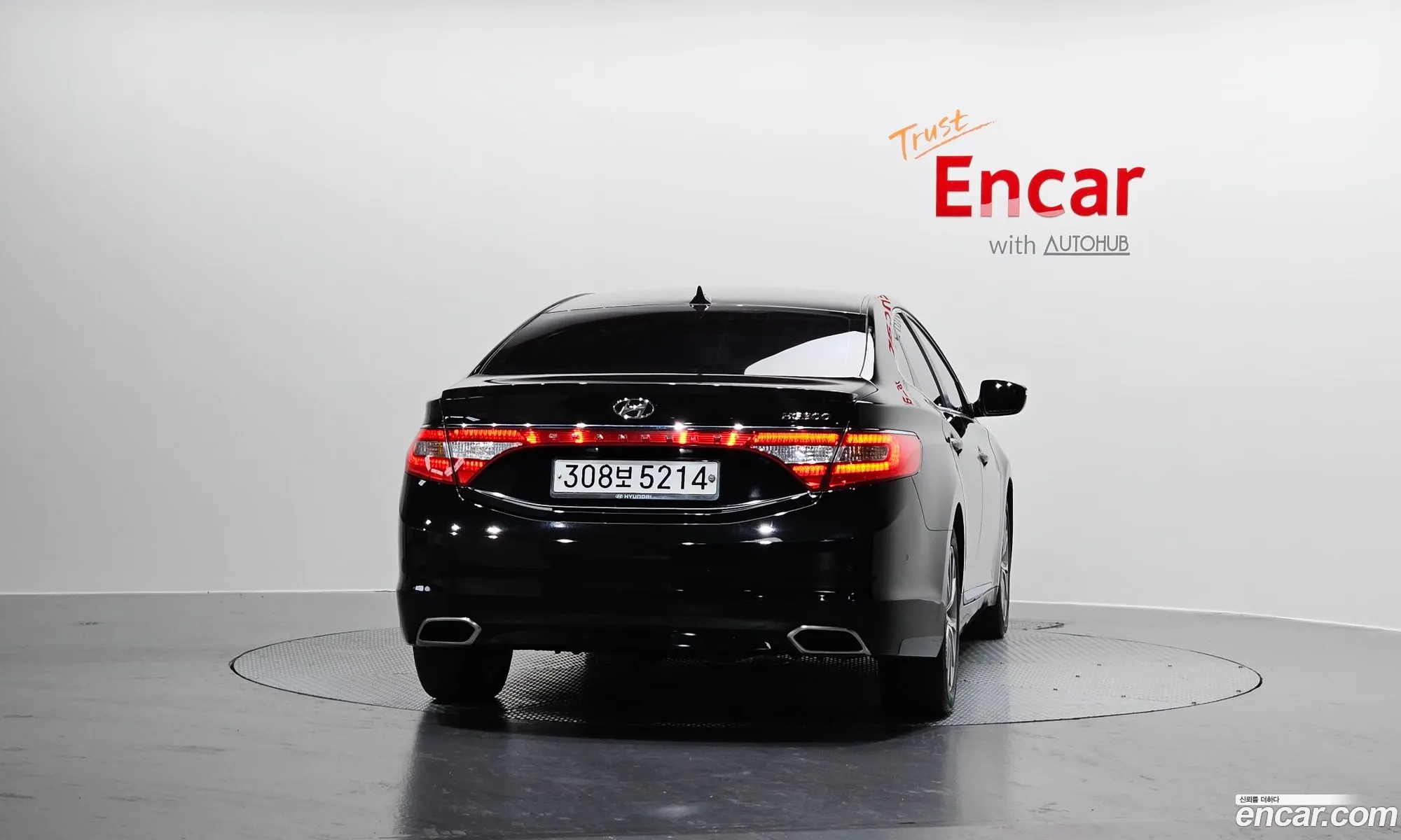 Hyundai Grandeur HG 2016 — 19