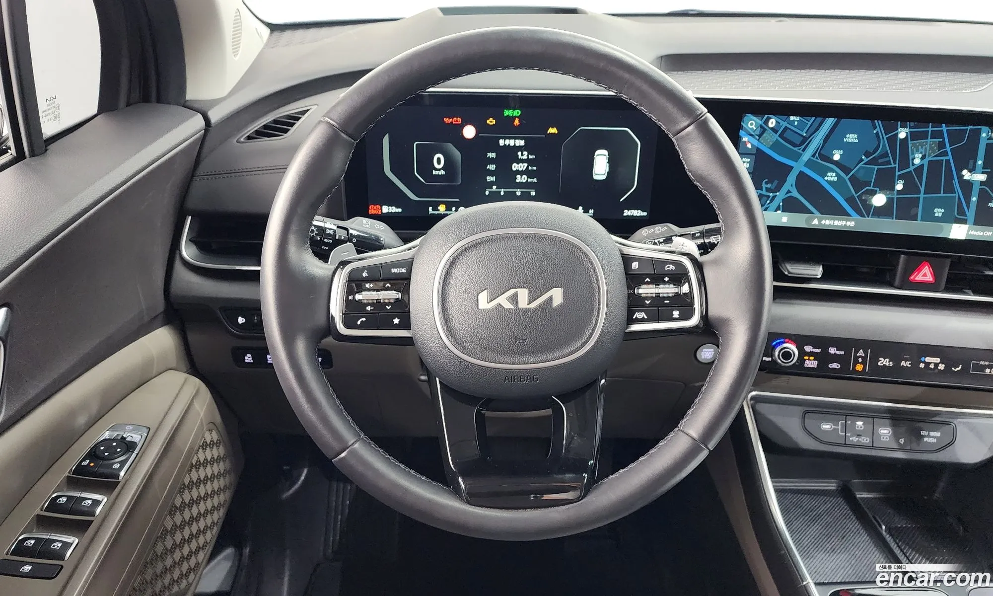 Kia Carnival 2024 — 3