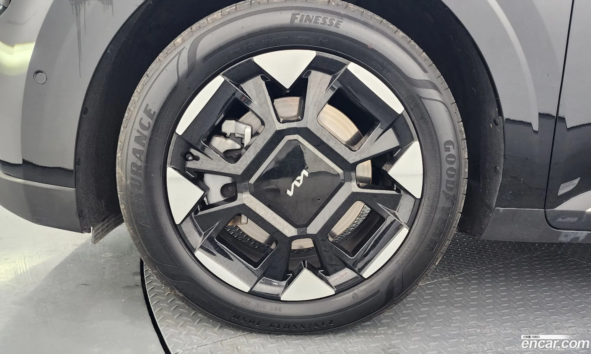 Kia Carnival 2024 — 5
