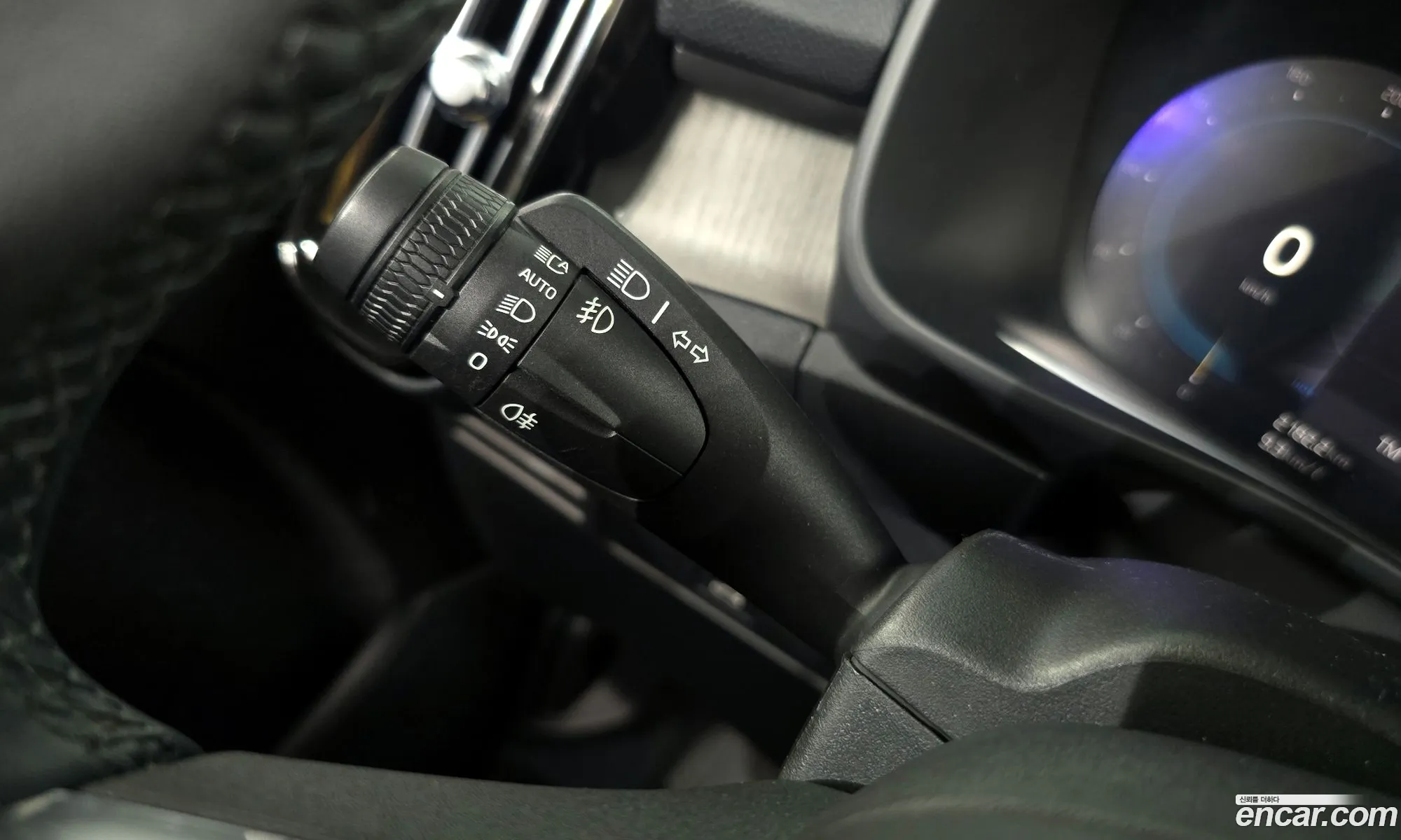 Volvo XC40 2023 — 6