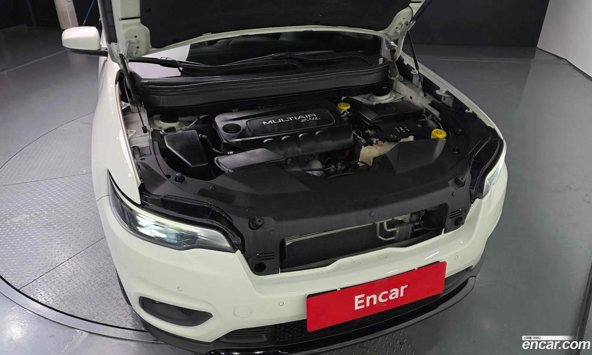 Jeep Cherokee 2018 1C4PJMCB3KD166721 — 3