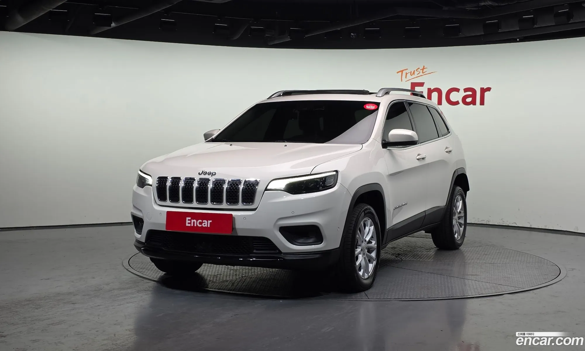 Jeep Cherokee 2018 1C4PJMCB3KD166721 — 5