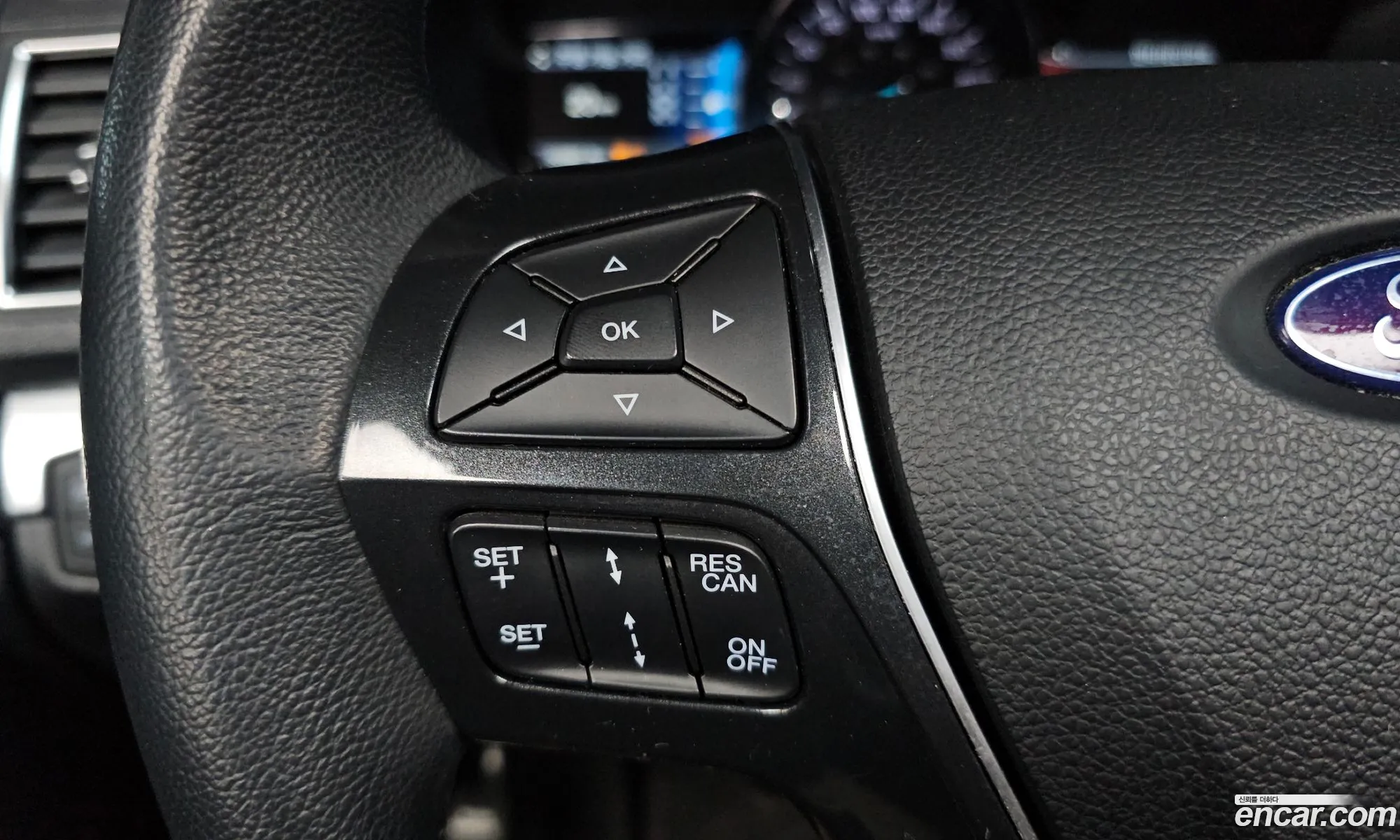 Ford Explorer 2019 — 20