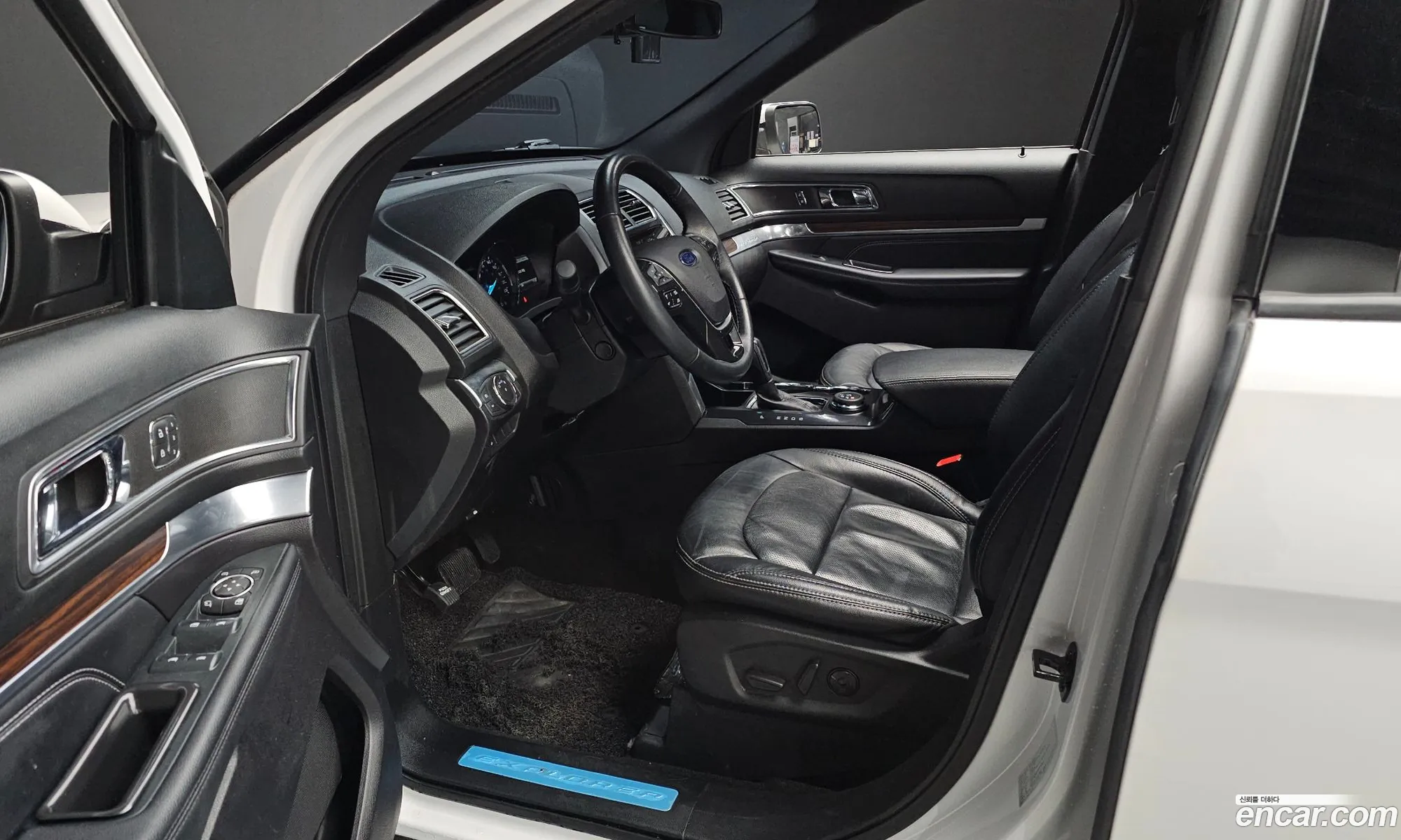 Ford Explorer 2019 — 9