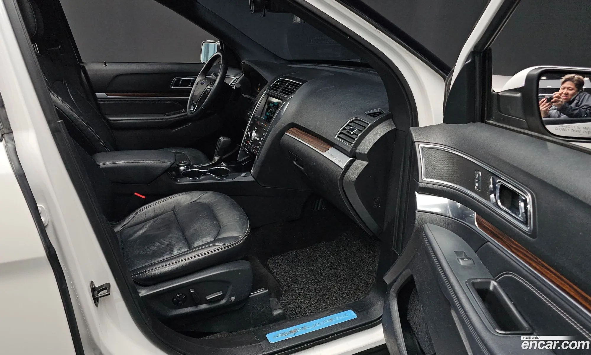 Ford Explorer 2019 — 2