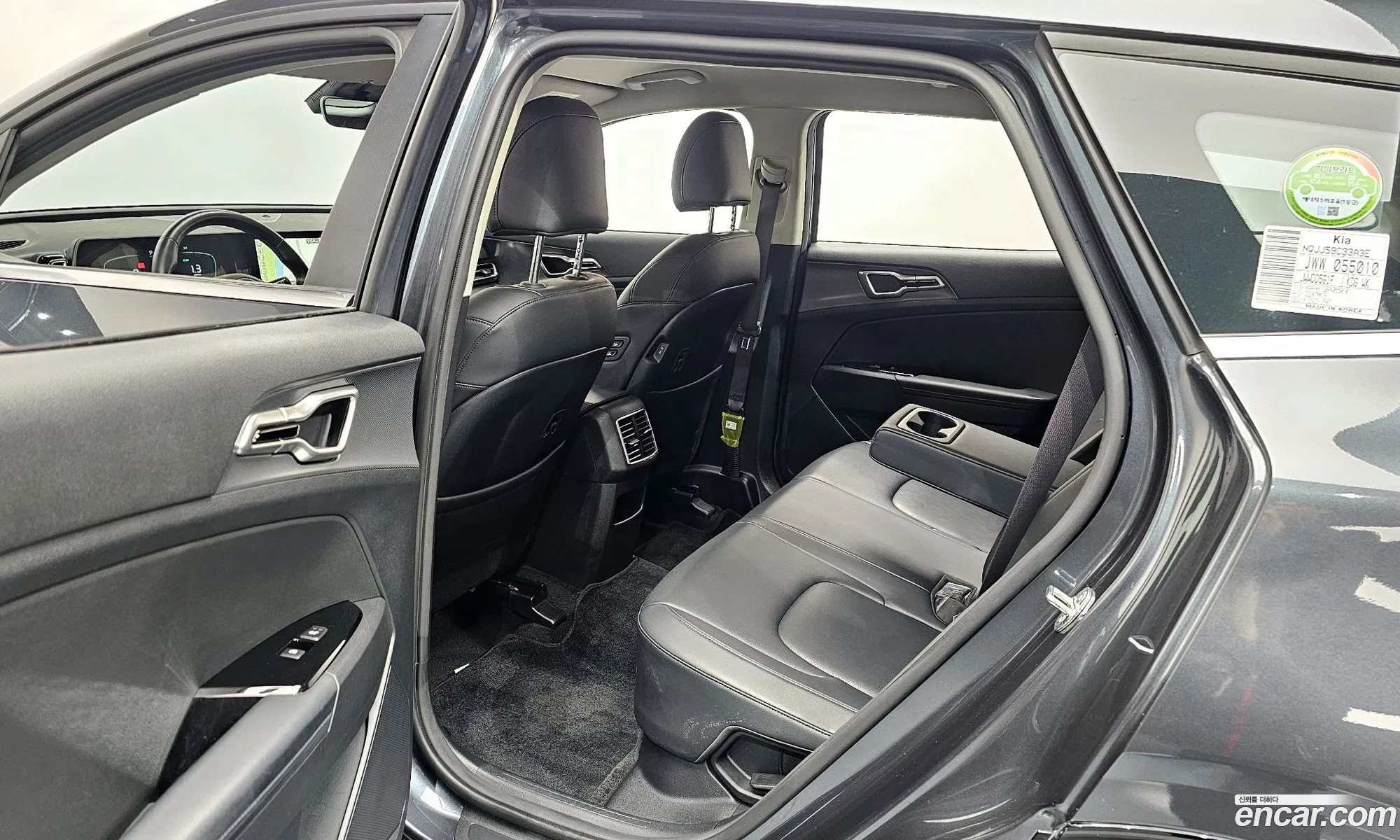 Kia Sportage Hybrid 2023 — 8