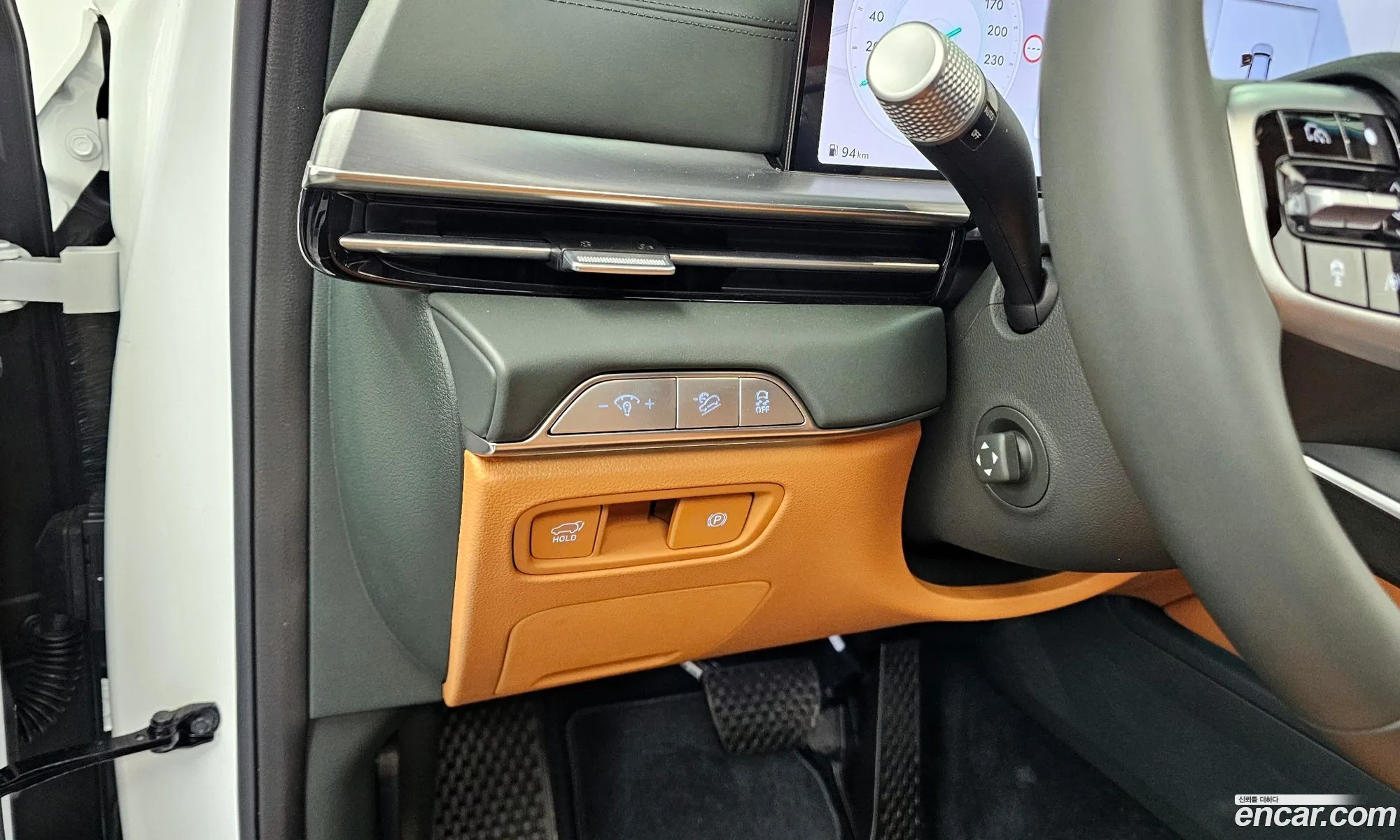 Genesis GV80 2025 — 13