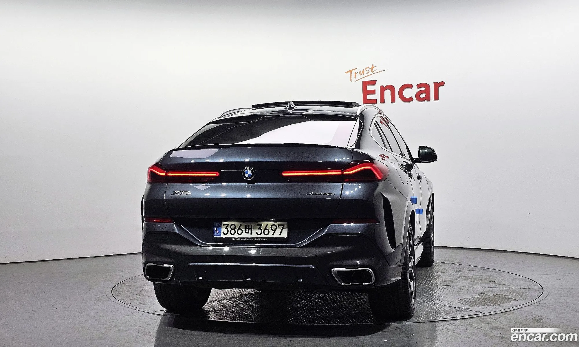 BMW X6 2020 — 18
